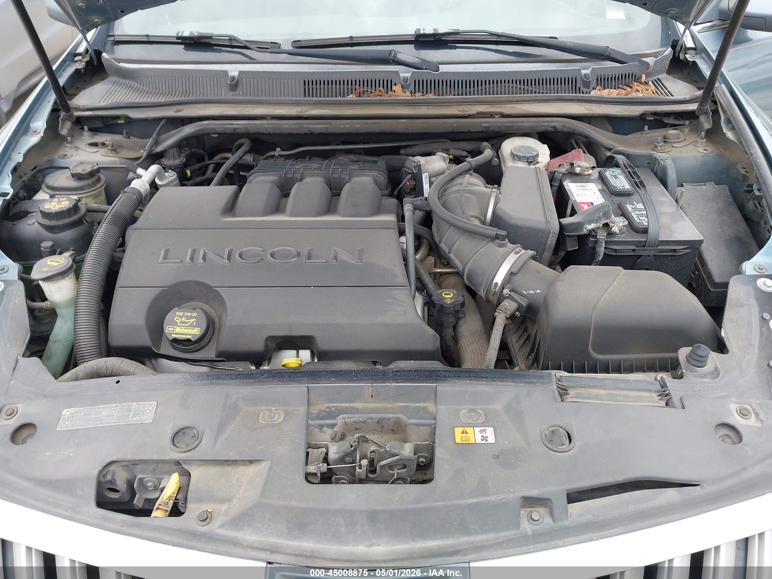LINCOLN MKS image 10
