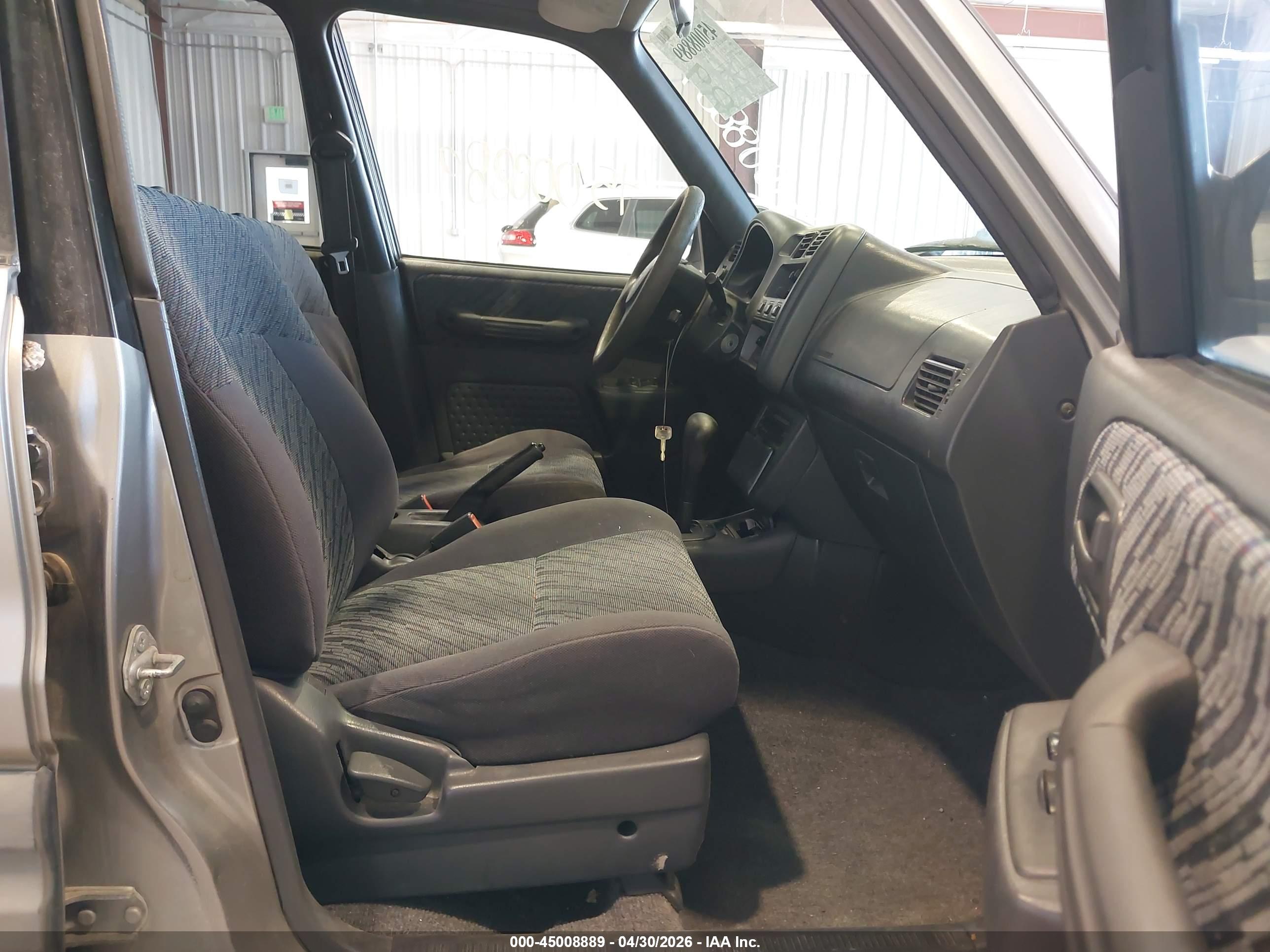 TOYOTA RAV4 image 5