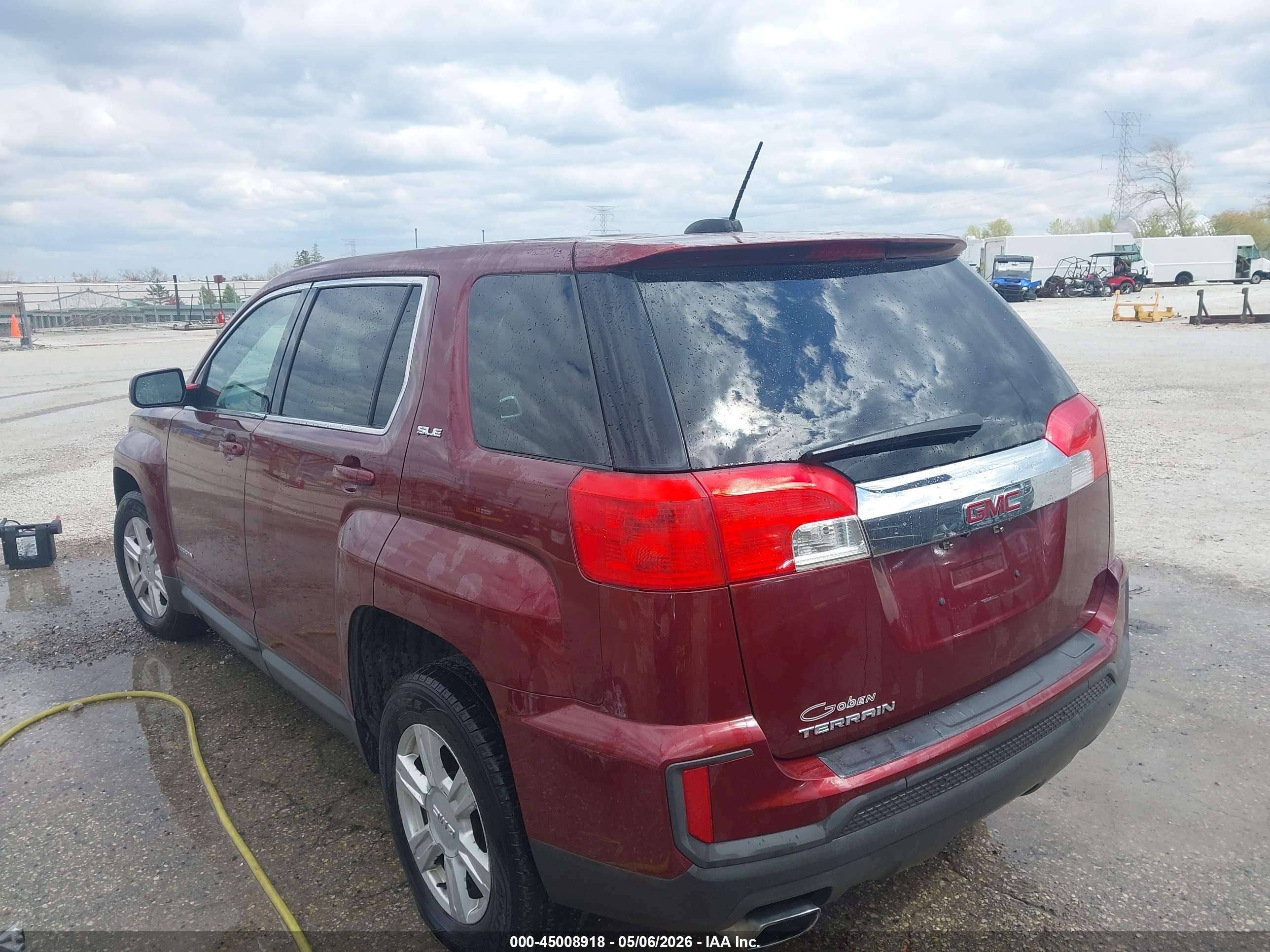 GMC TERRAIN image 3