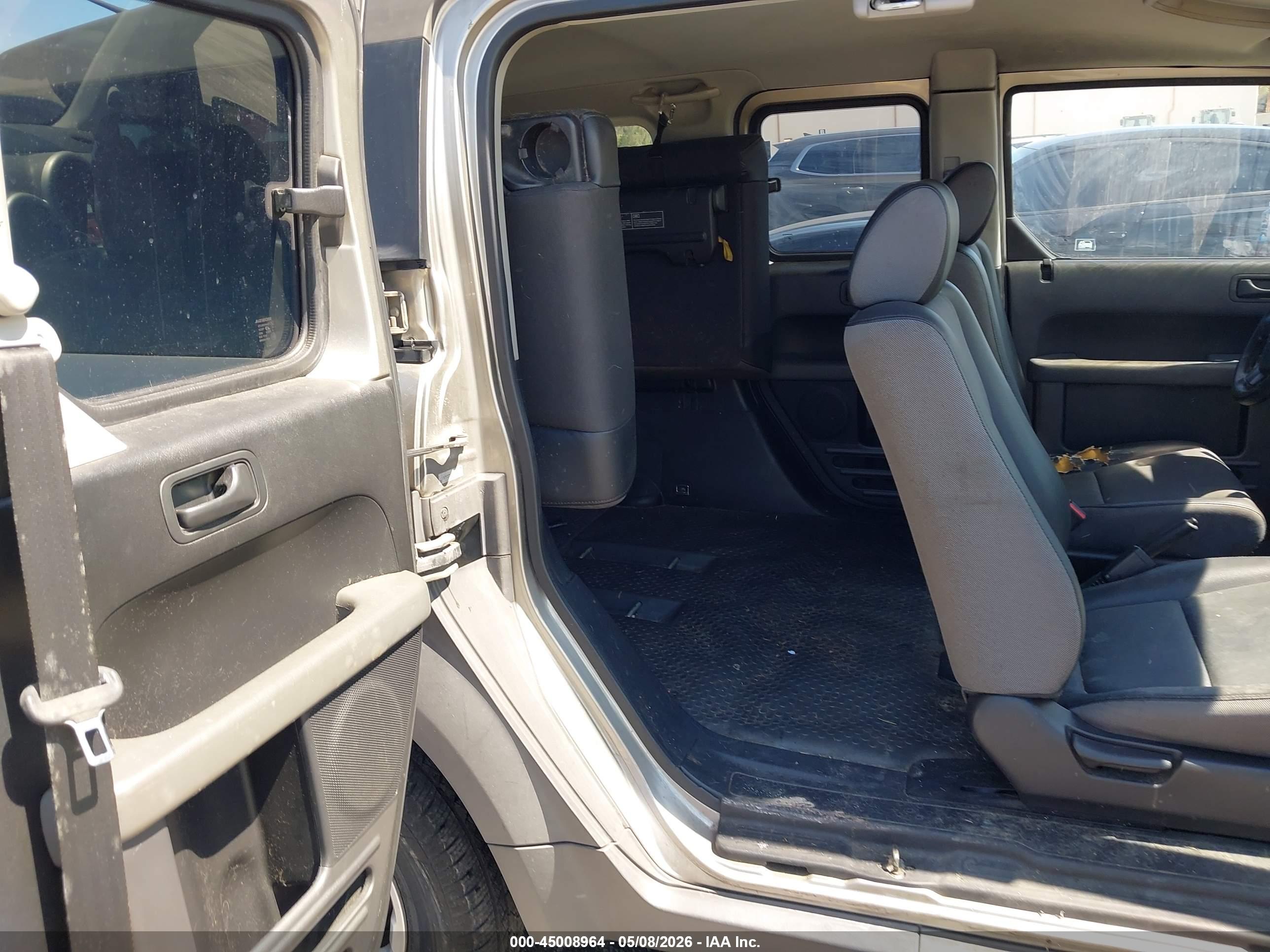 HONDA ELEMENT image 8