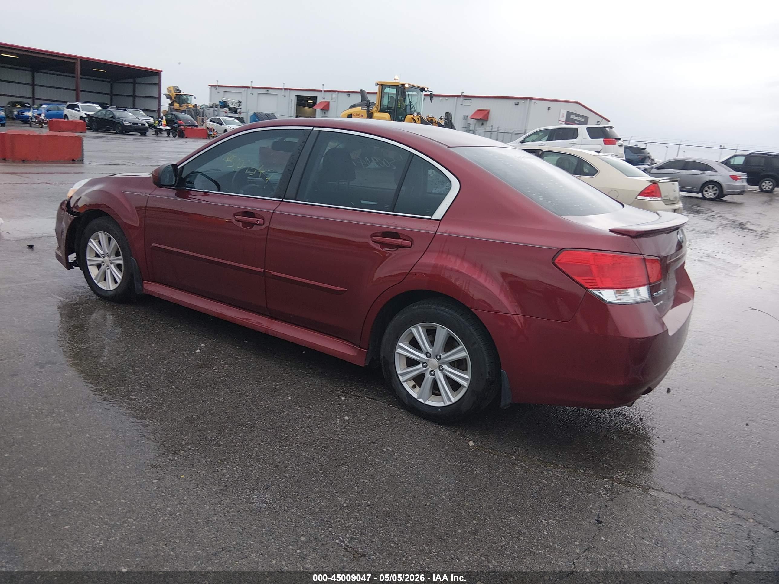 SUBARU LEGACY image 3