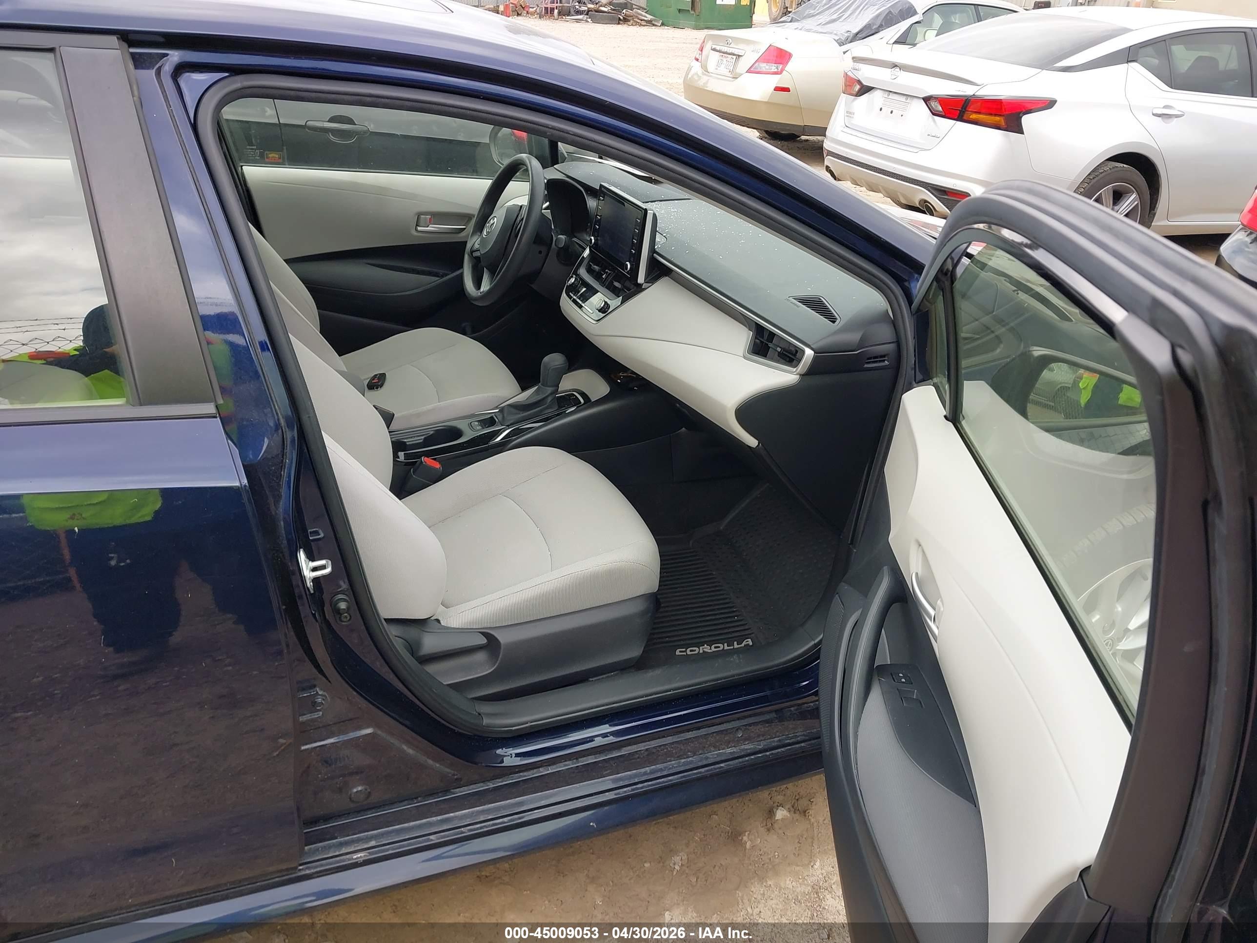 TOYOTA COROLLA image 5
