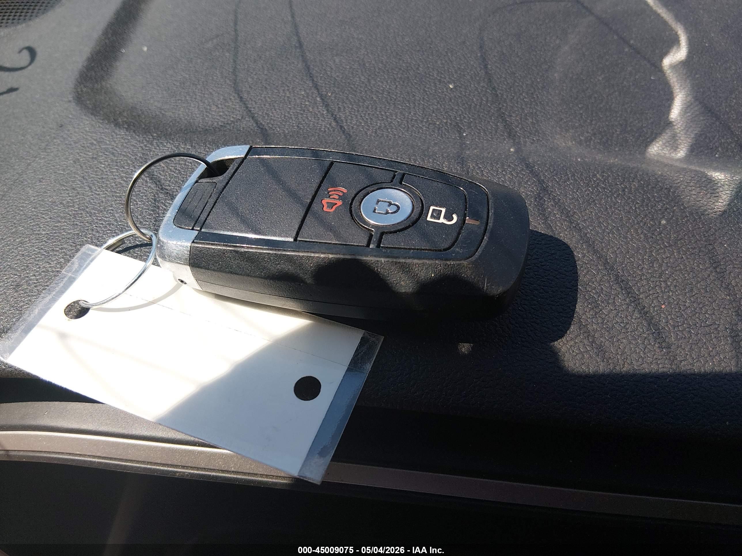 FORD ESCAPE image 11