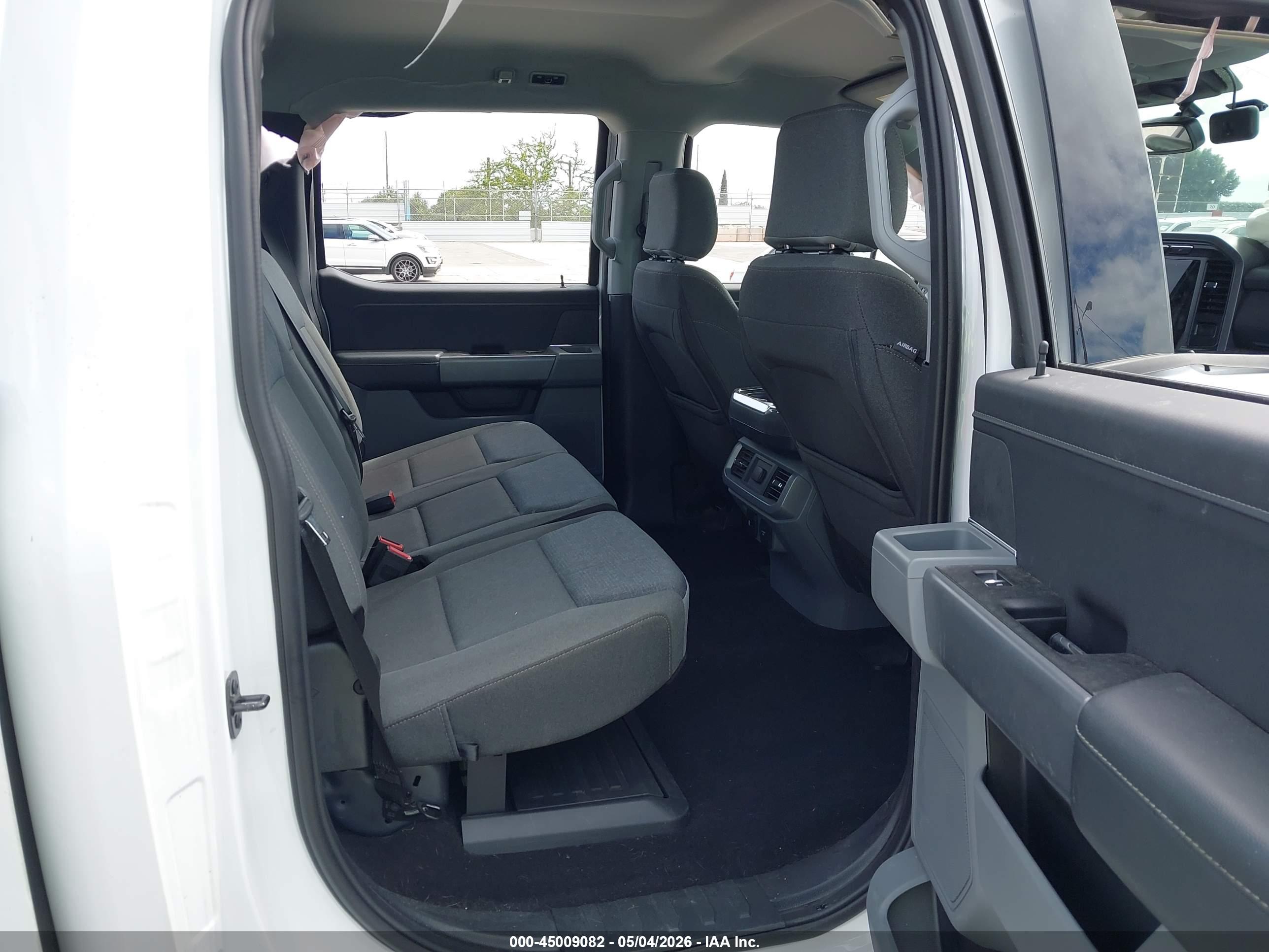 FORD F-150 image 8