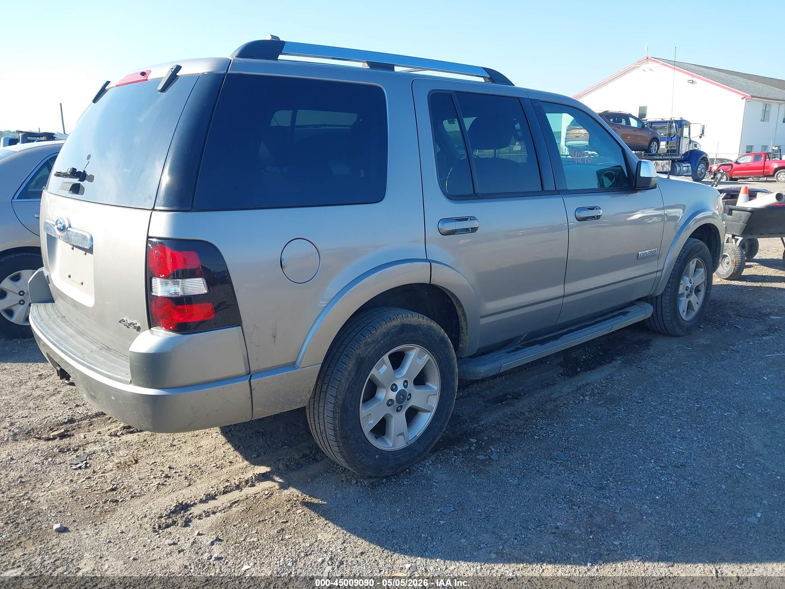 FORD EXPLORER image 4