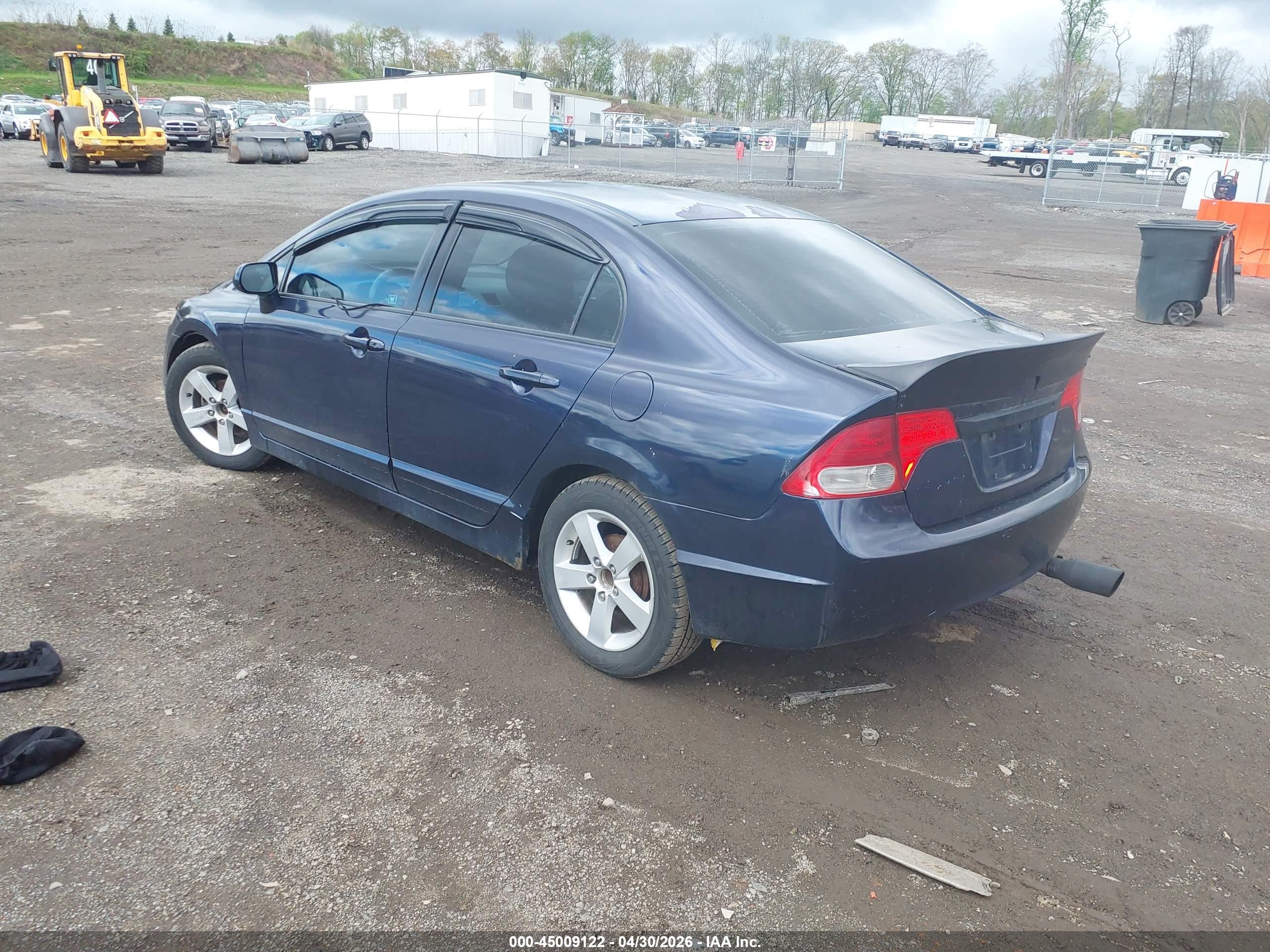 HONDA CIVIC image 3
