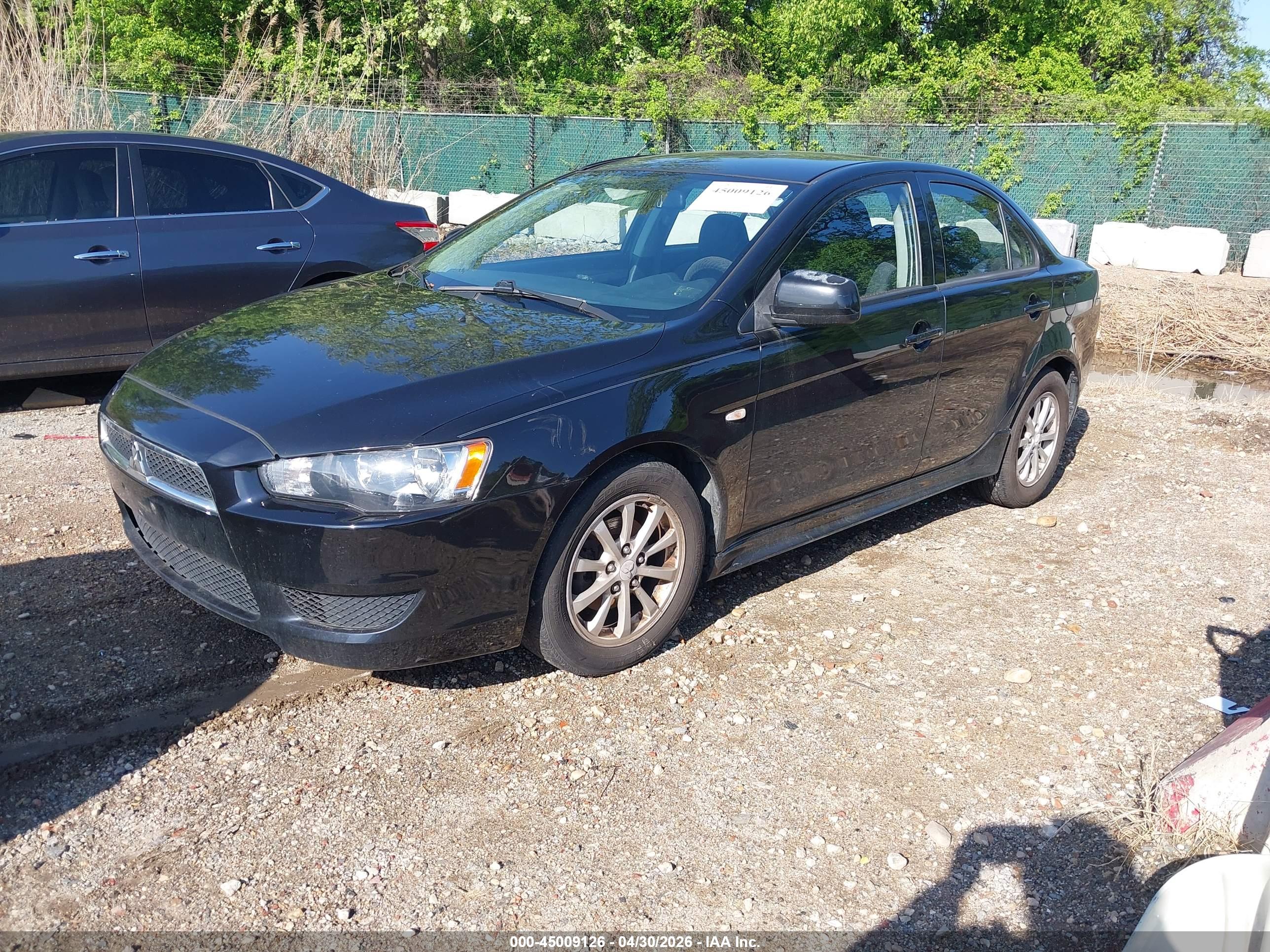 MITSUBISHI LANCER image 2