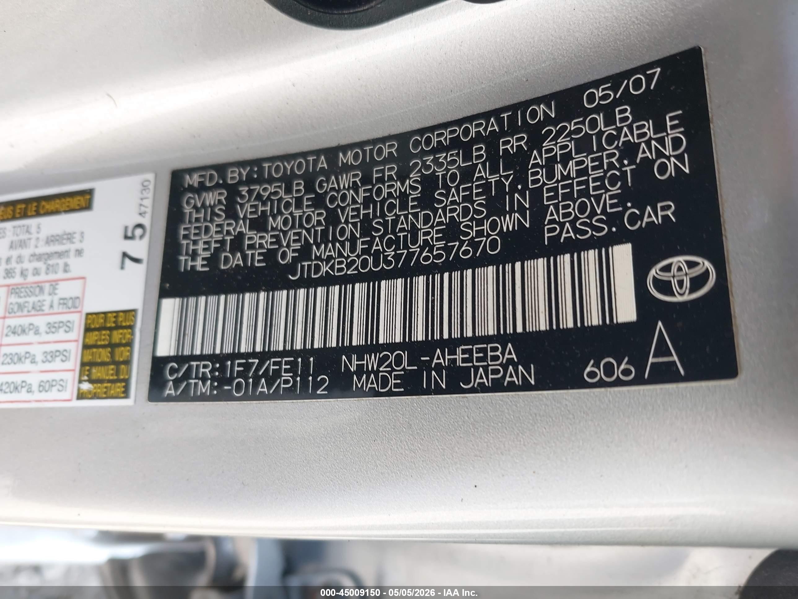 TOYOTA PRIUS image 9