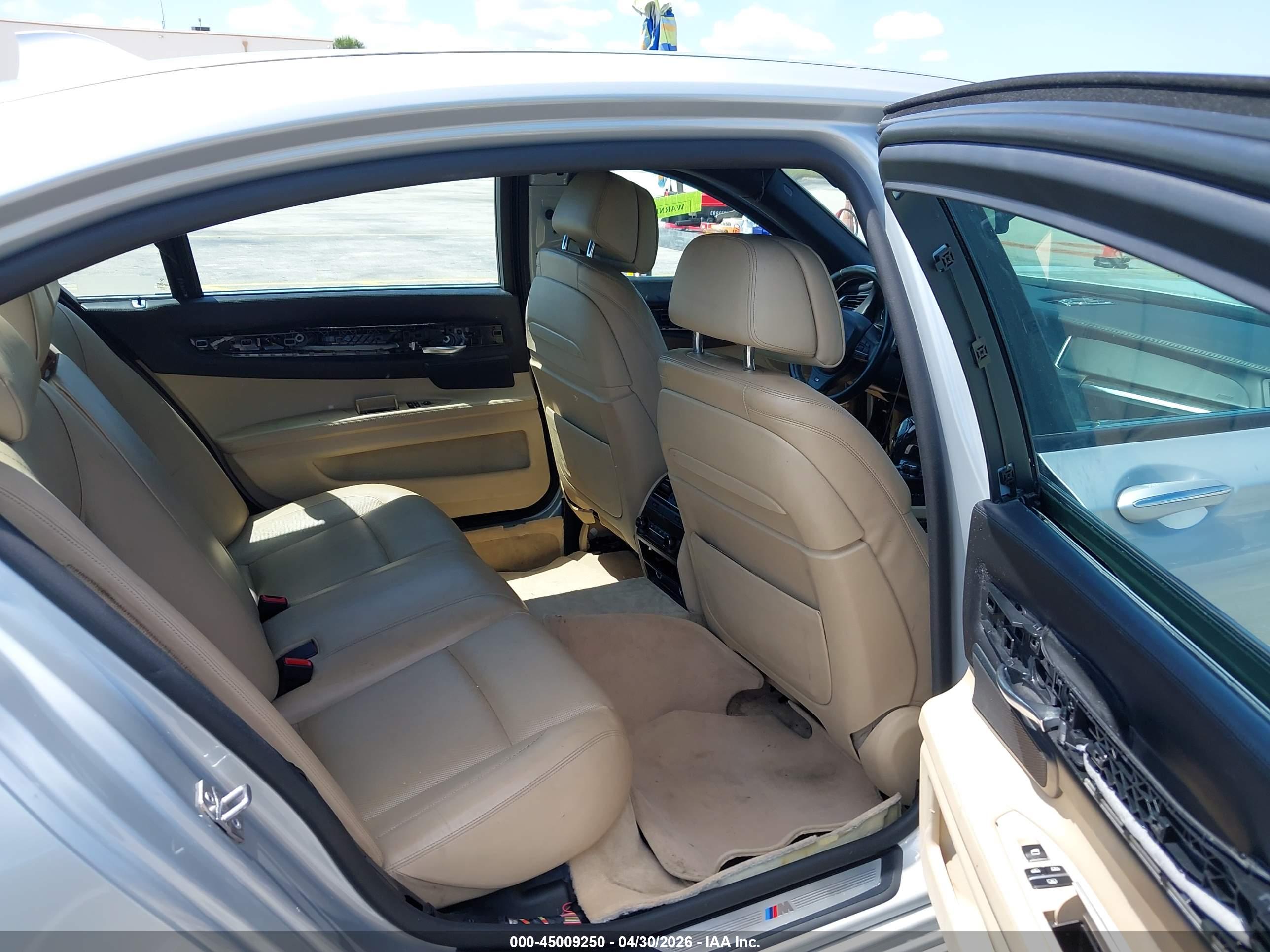 BMW 750LI image 8
