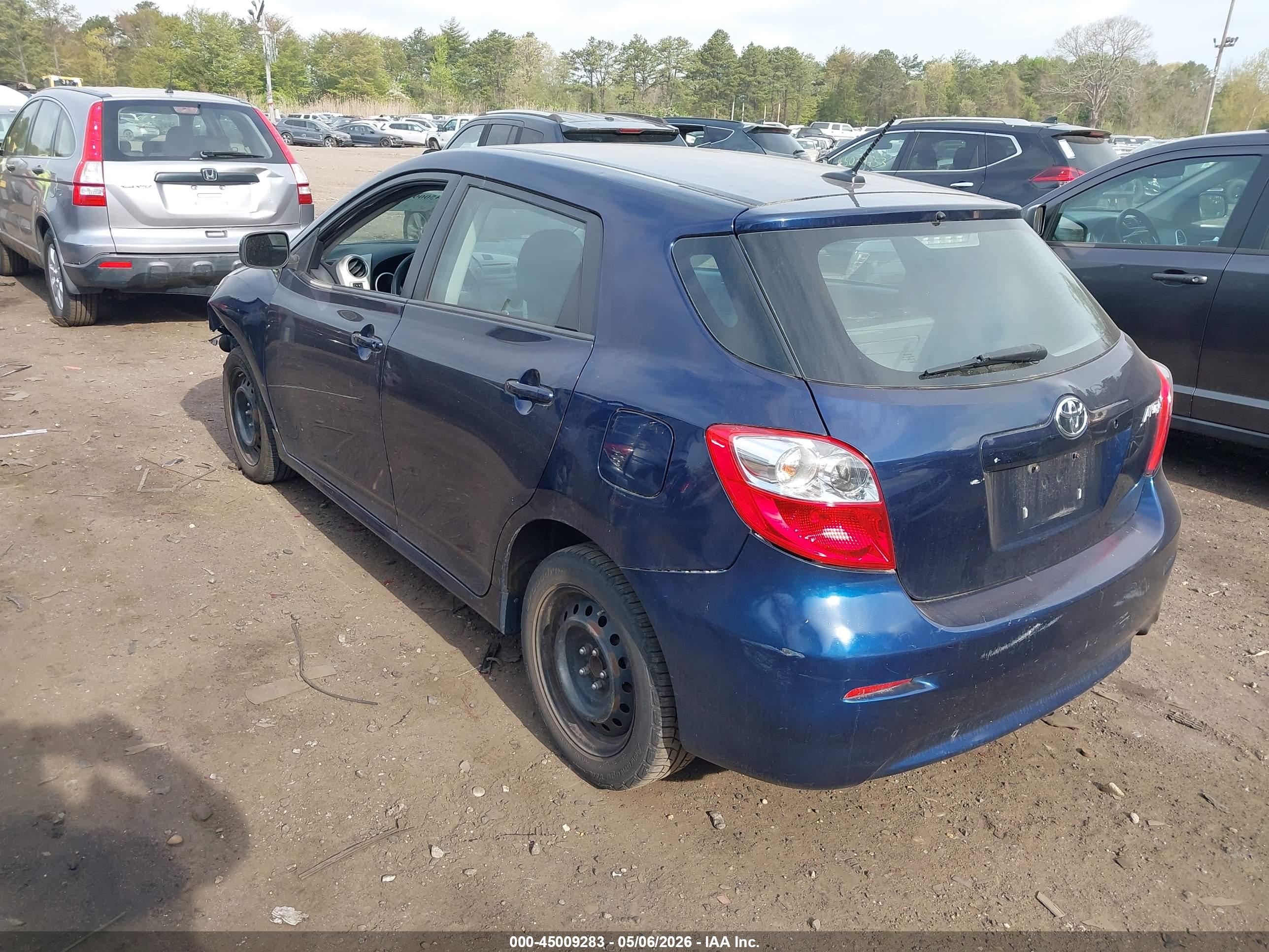 TOYOTA MATRIX image 3
