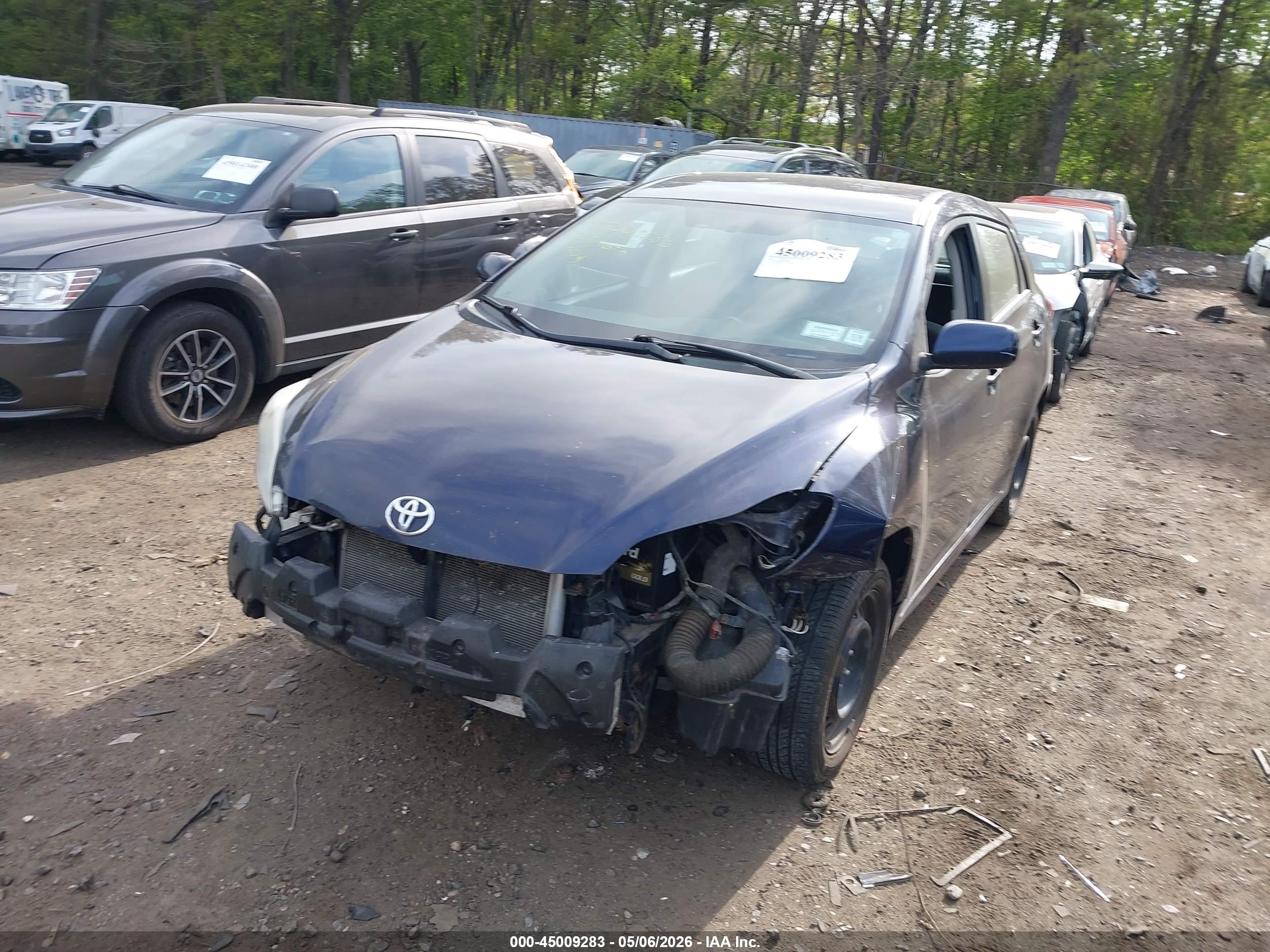 TOYOTA MATRIX image 6