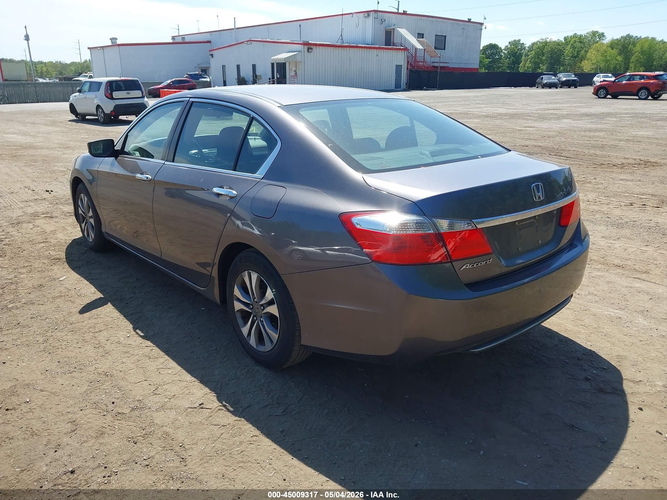 HONDA ACCORD image 3