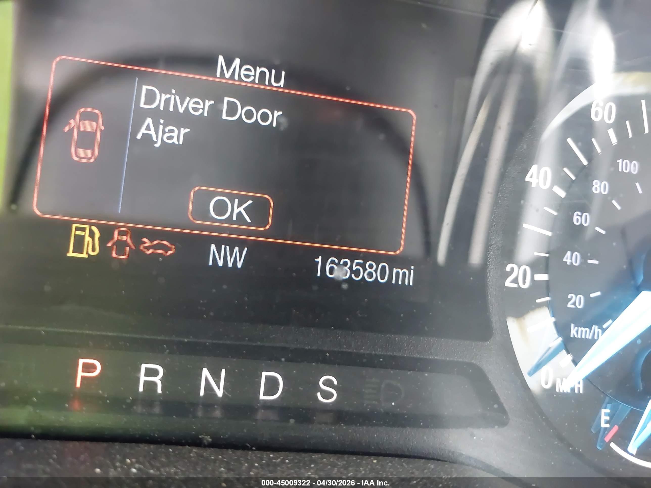 FORD FUSION image 7