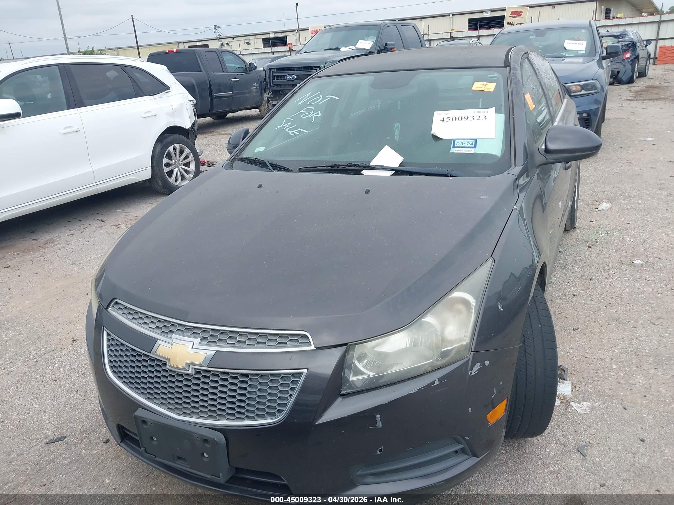 CHEVROLET CRUZE image 10