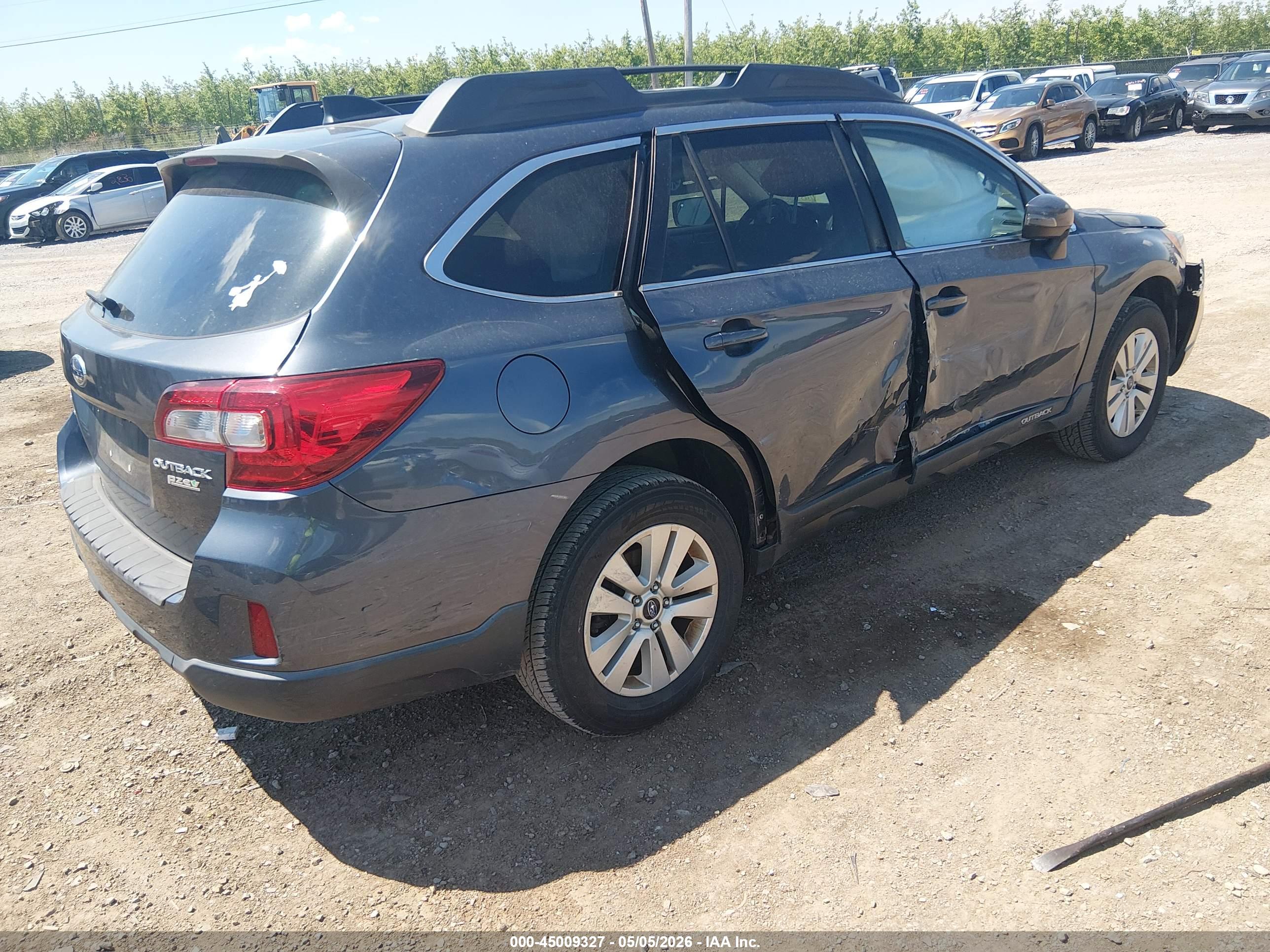 SUBARU OUTBACK image 4