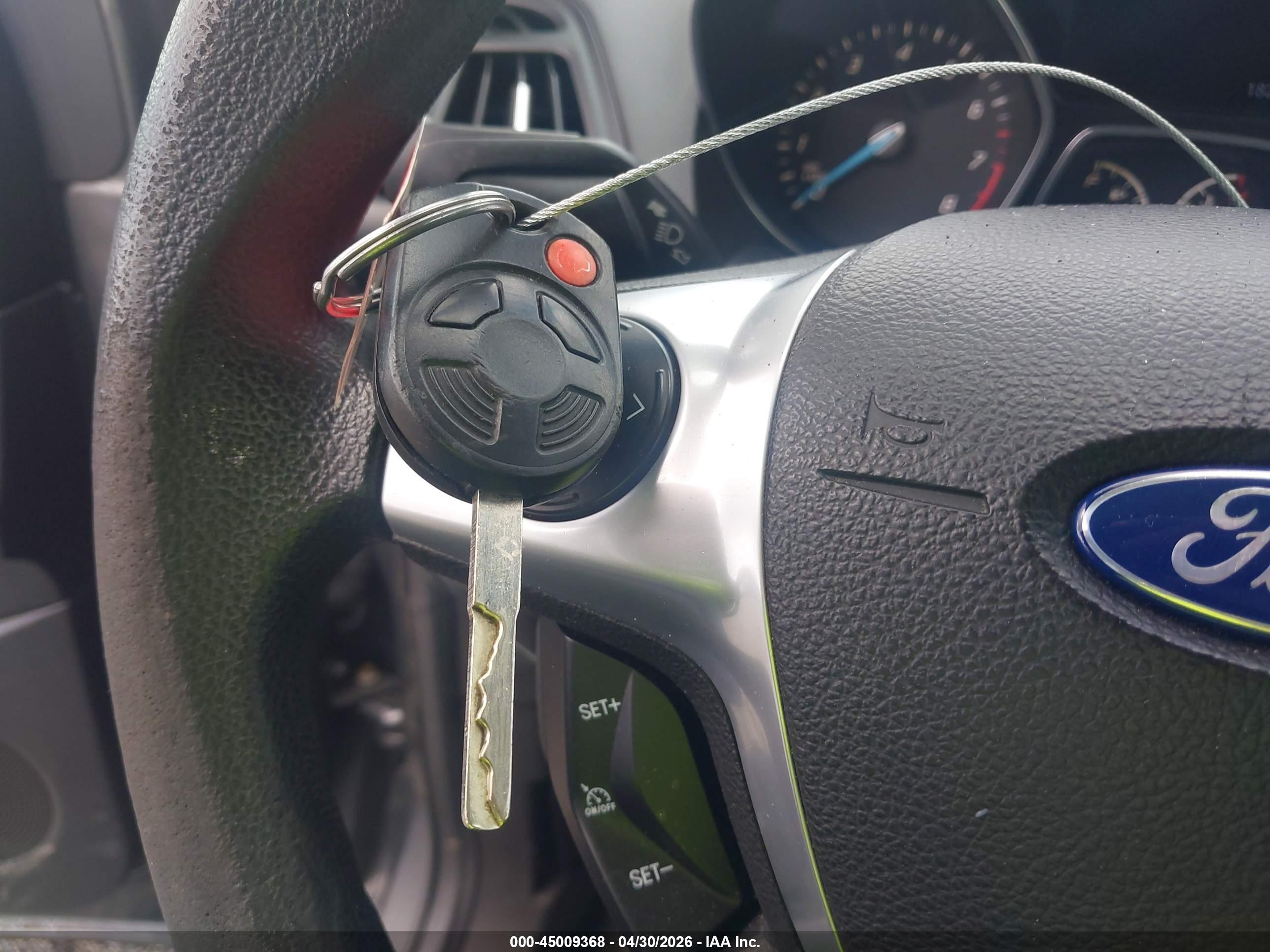 FORD ESCAPE image 11