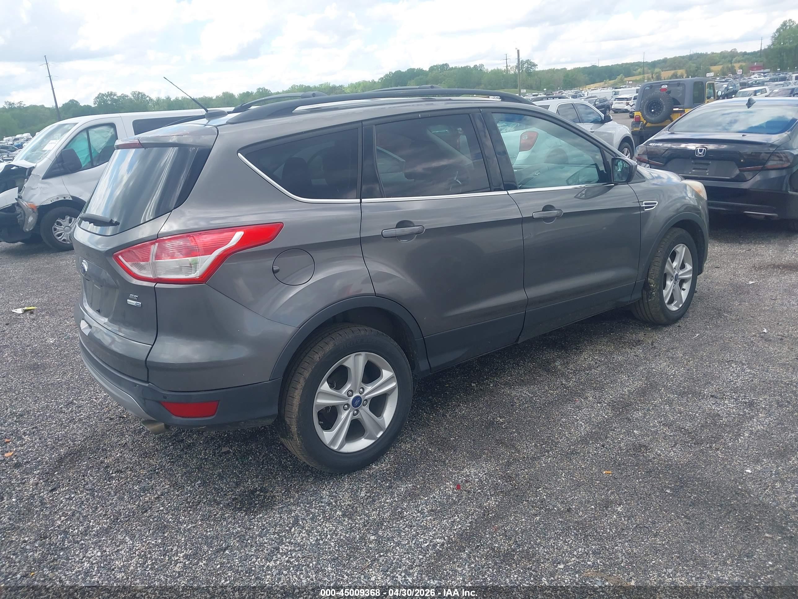FORD ESCAPE image 4