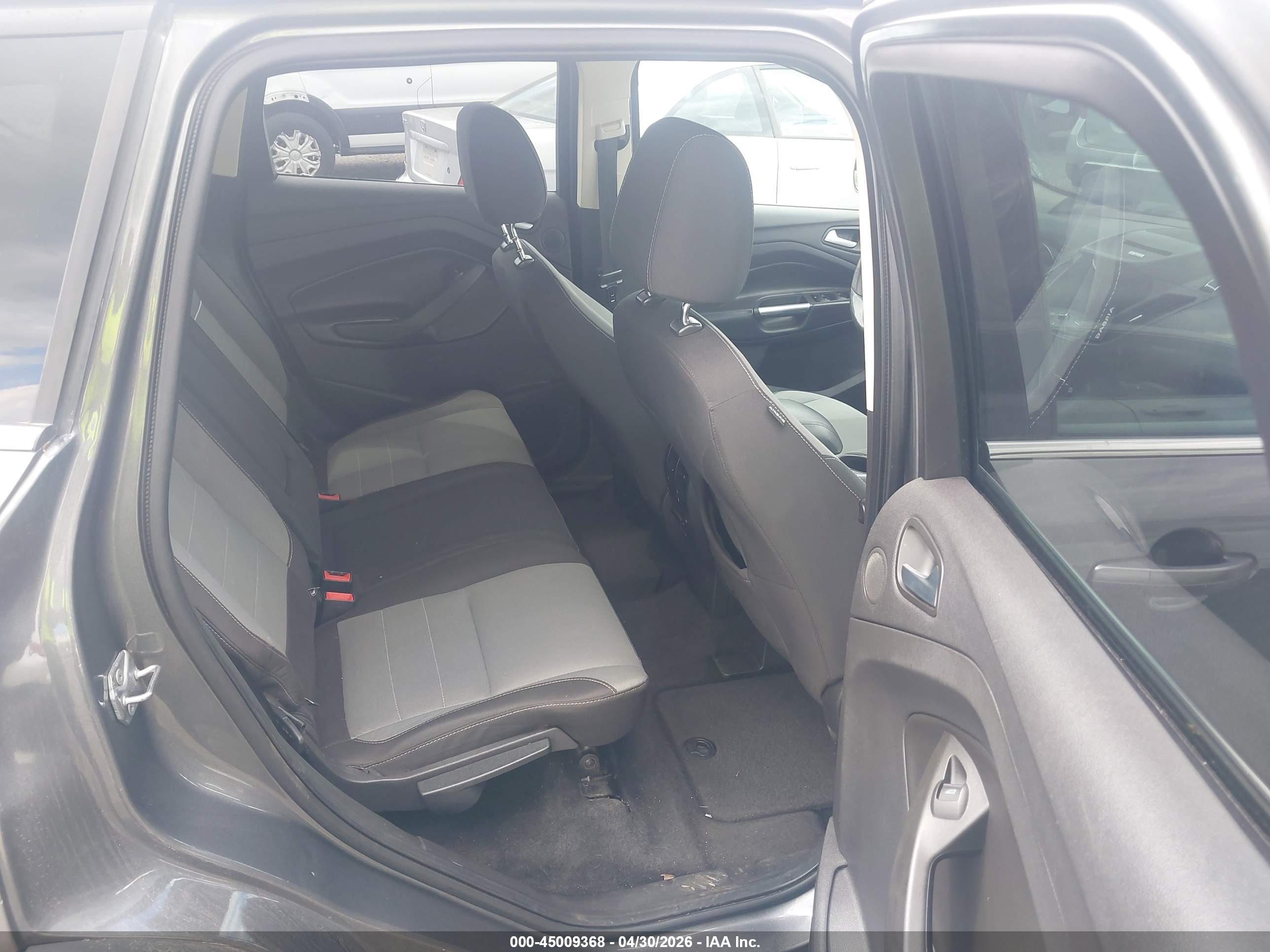 FORD ESCAPE image 8