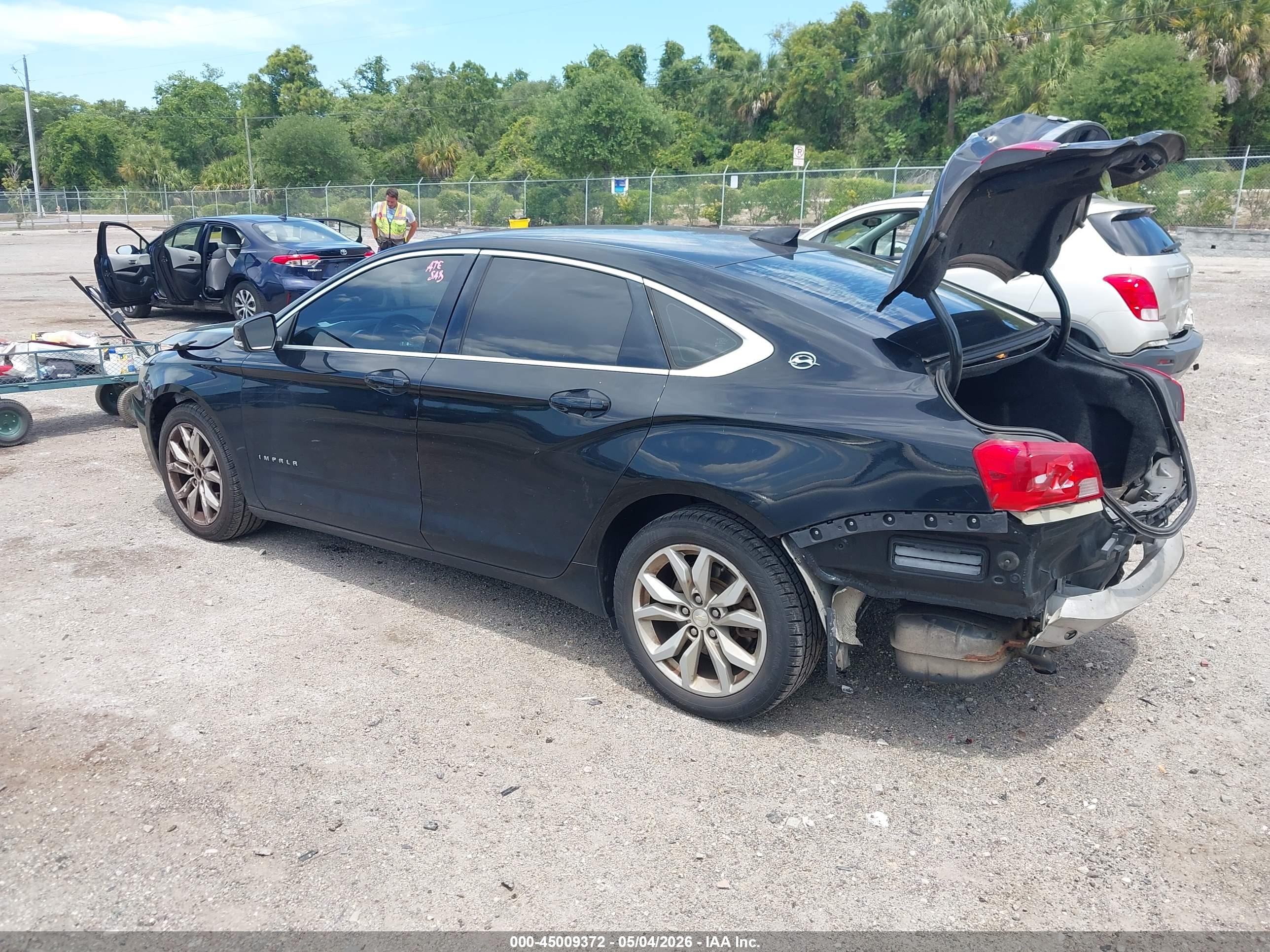 CHEVROLET IMPALA image 3