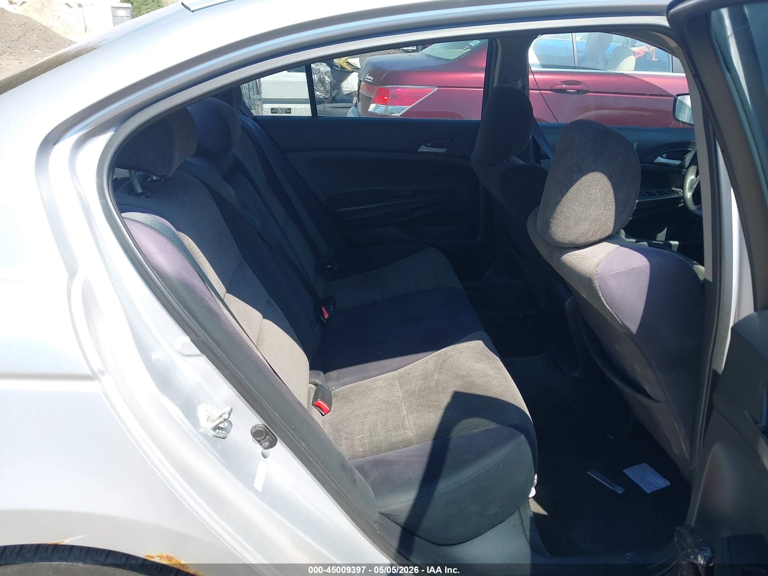 HONDA ACCORD image 8