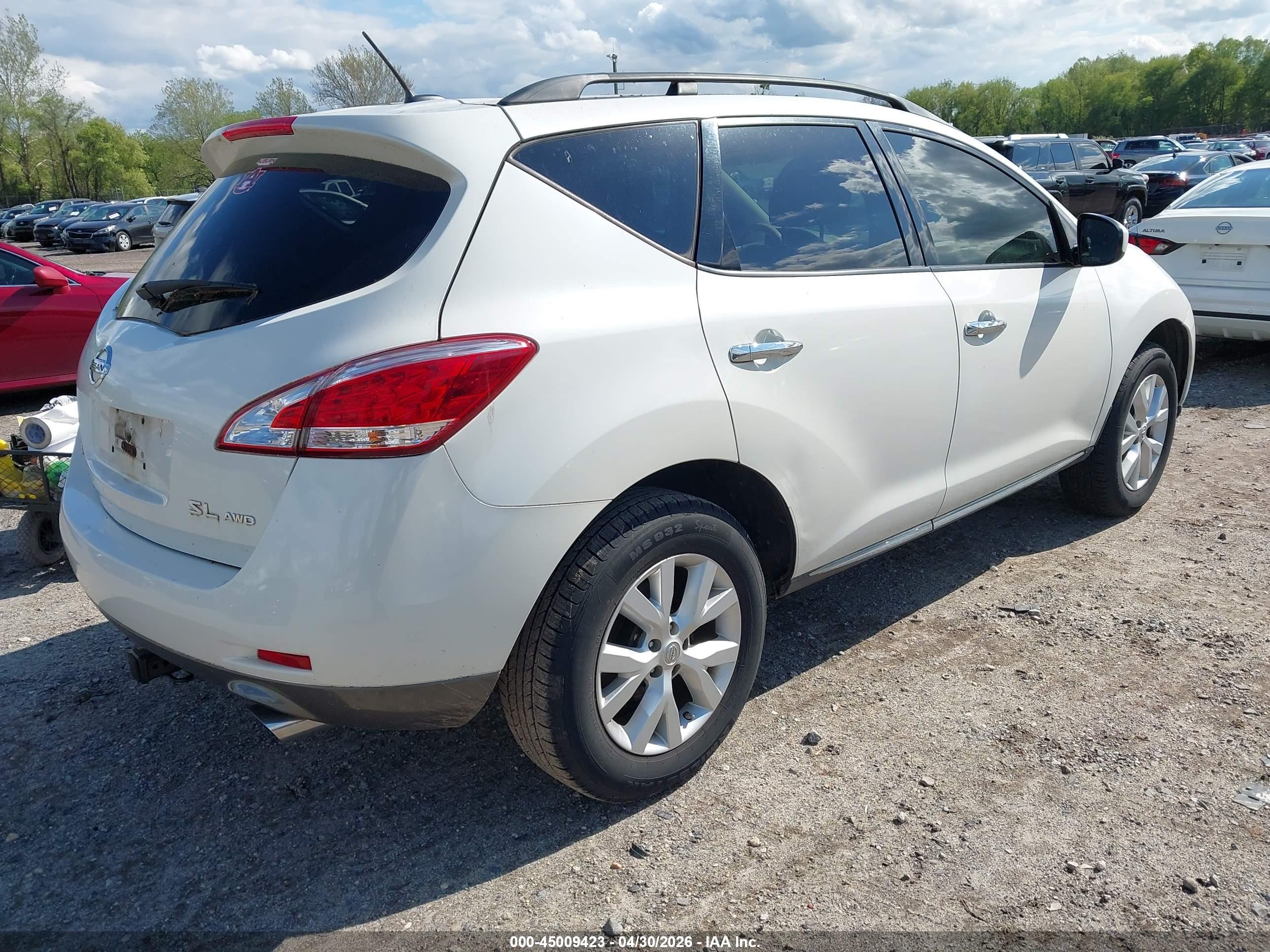 NISSAN MURANO image 4