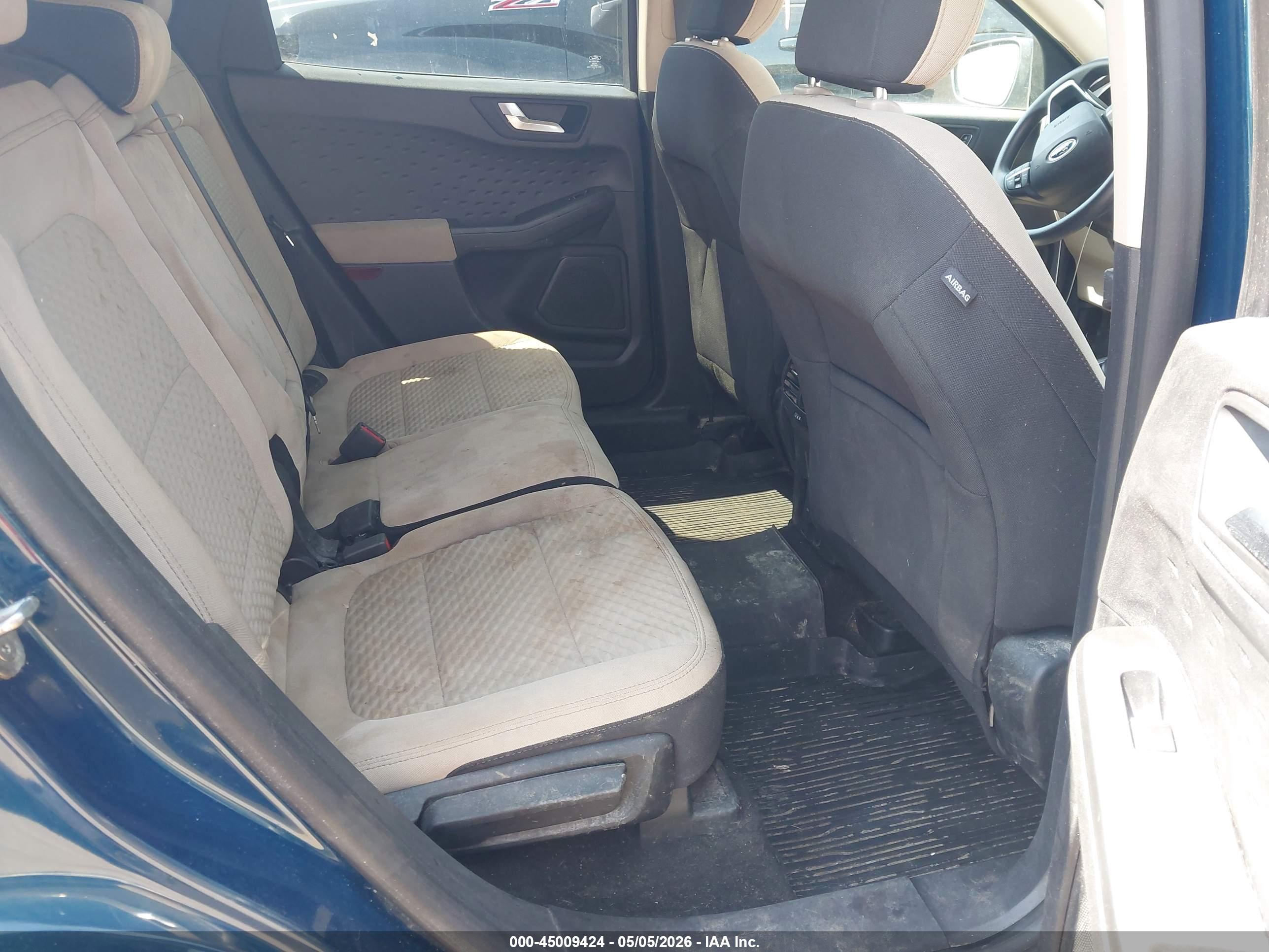 FORD ESCAPE image 8