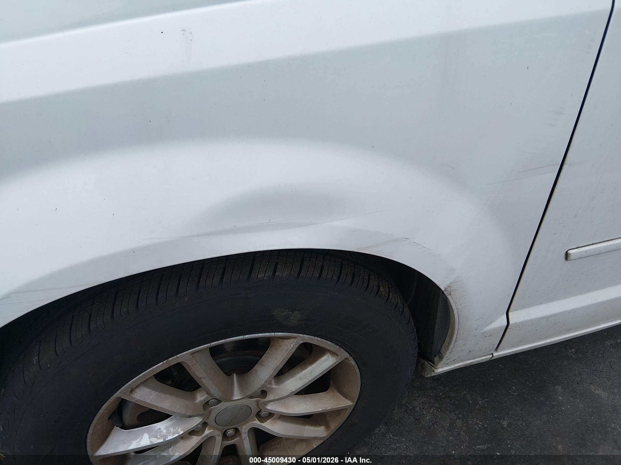 DODGE GRAND image 6