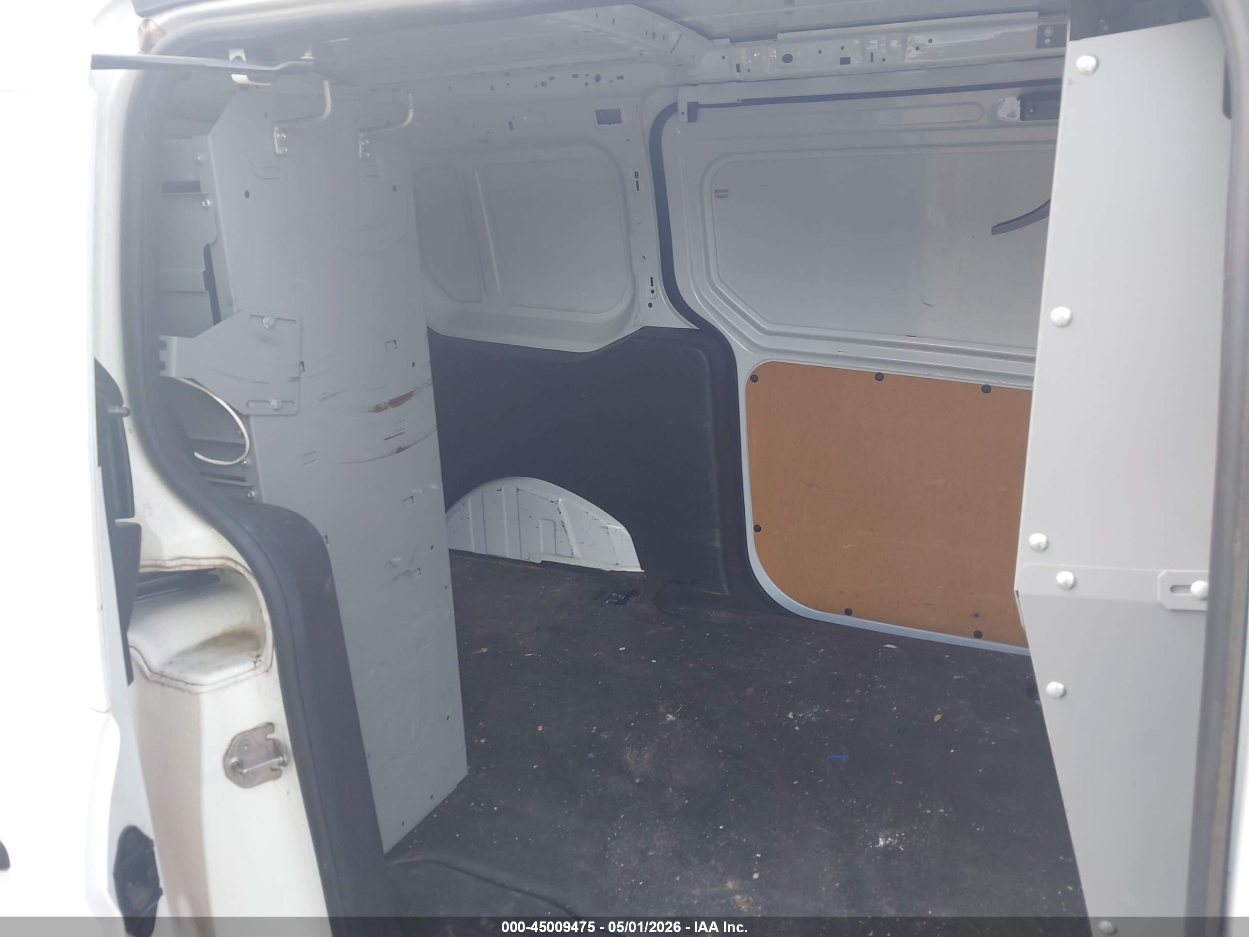 FORD TRANSIT image 8