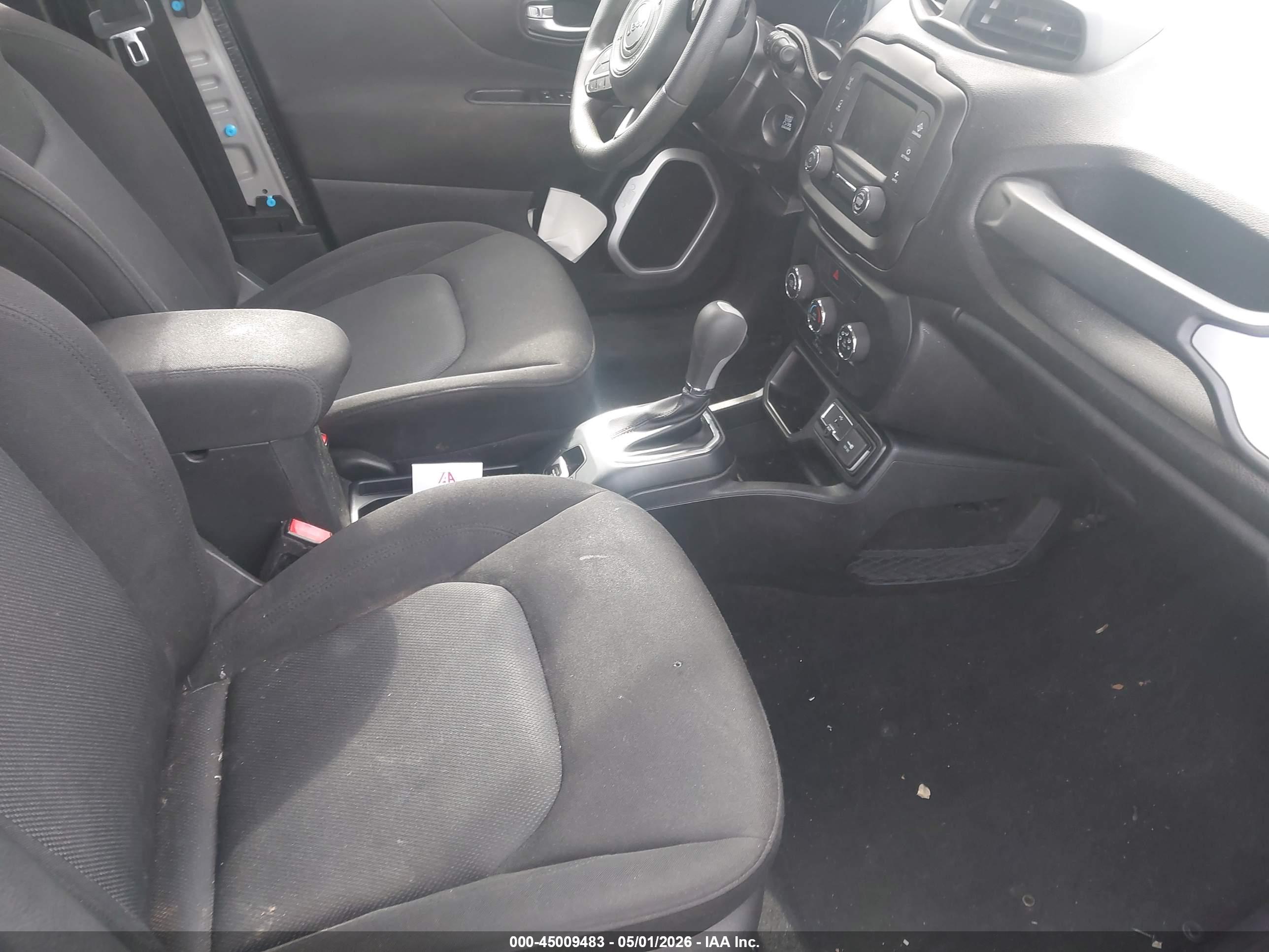 JEEP RENEGADE image 5