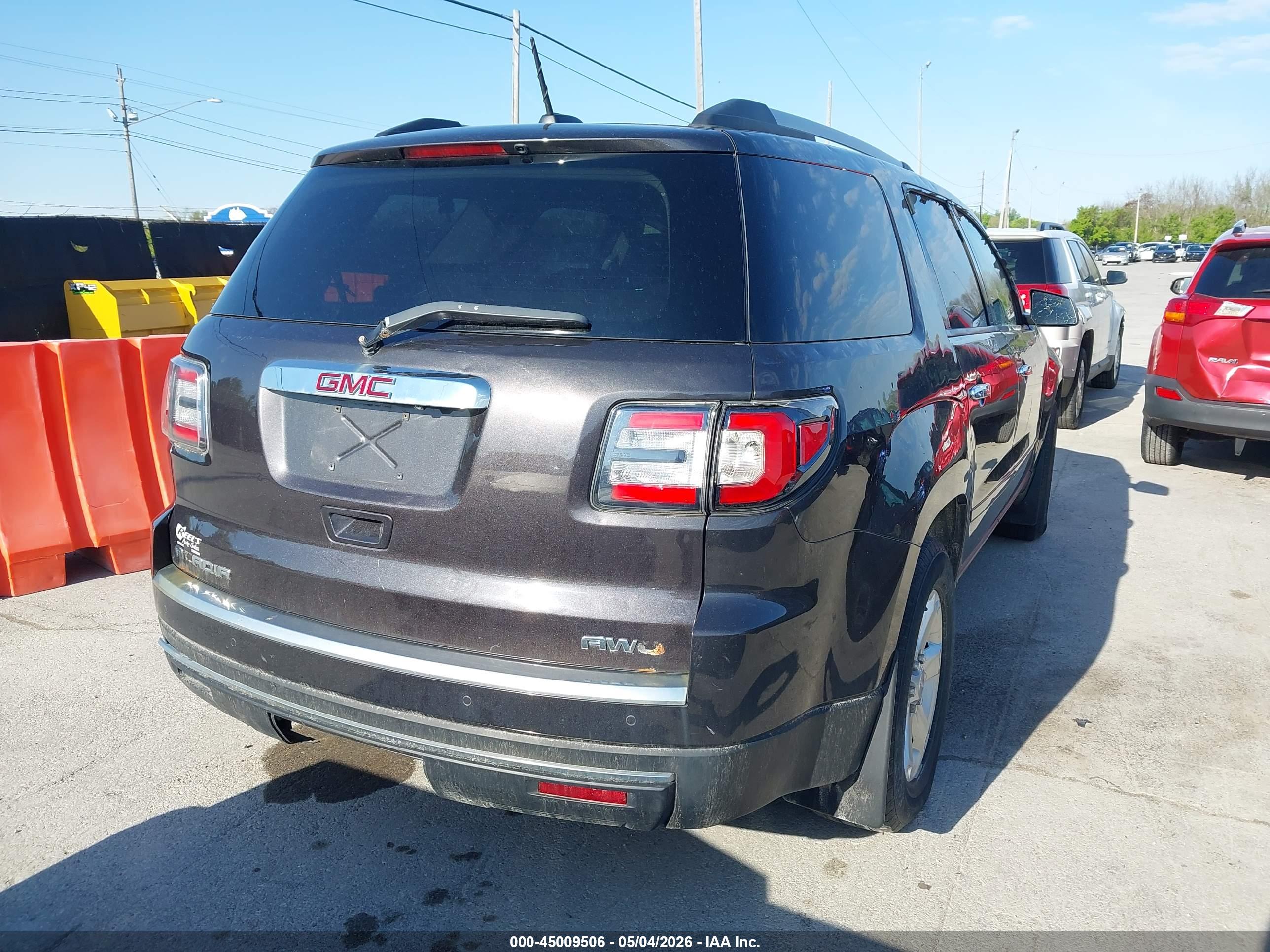 GMC ACADIA image 4