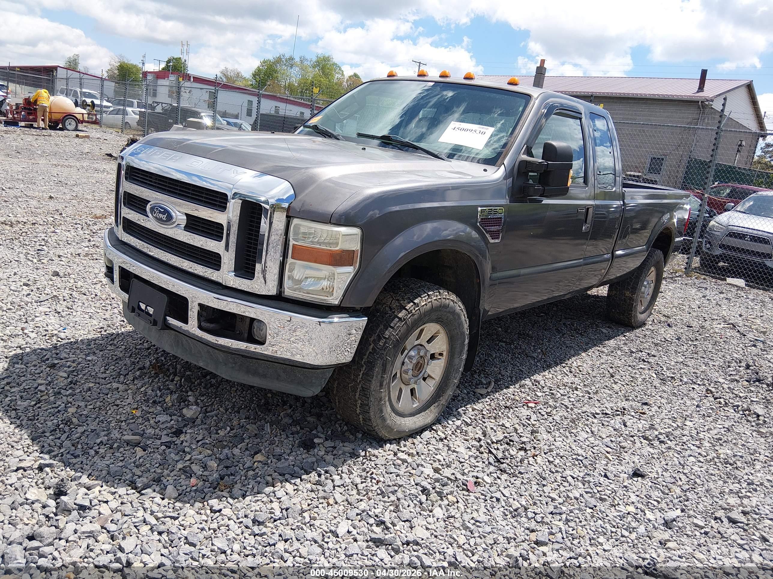 FORD F-250 image 2