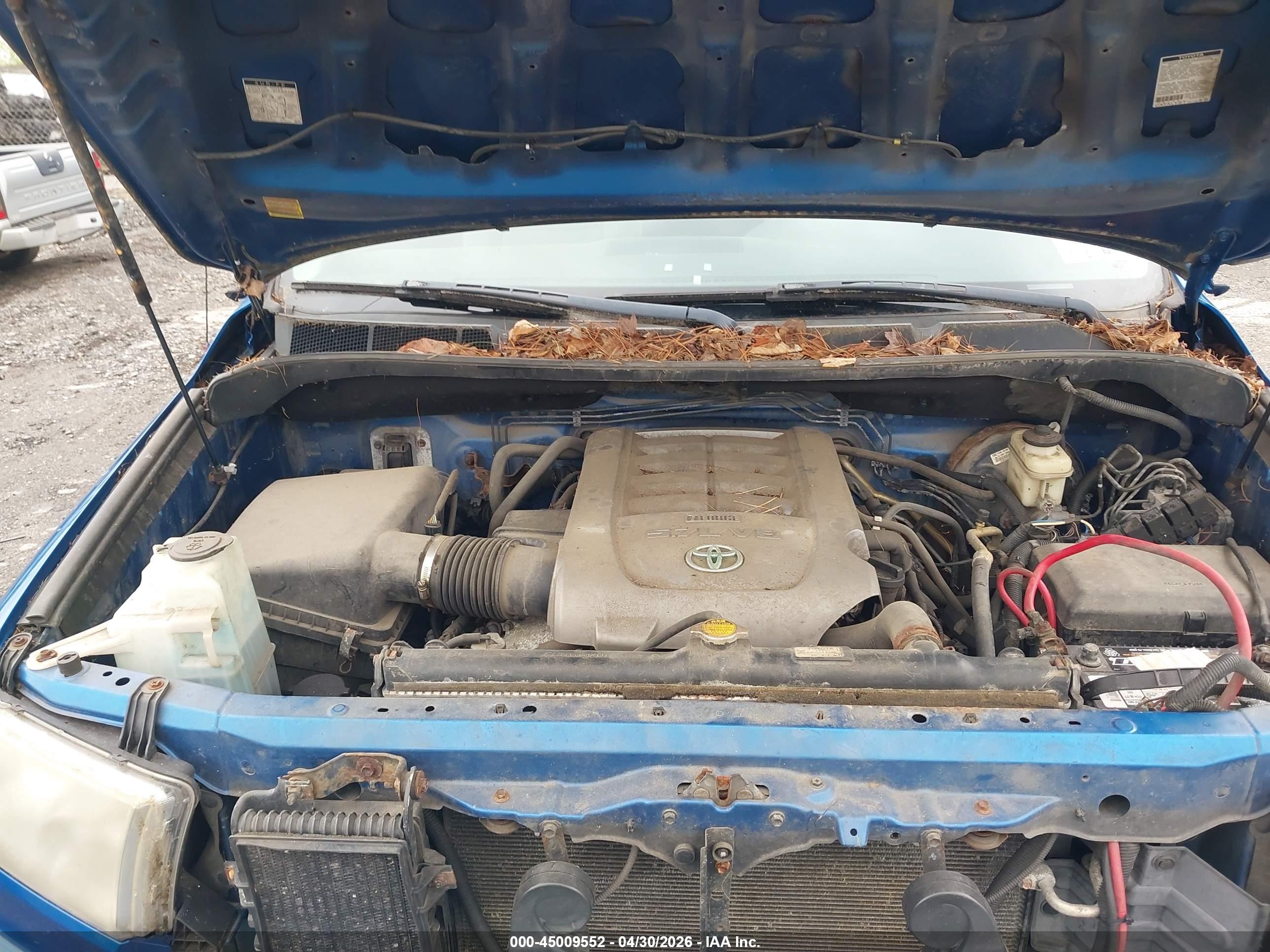 TOYOTA TUNDRA image 10
