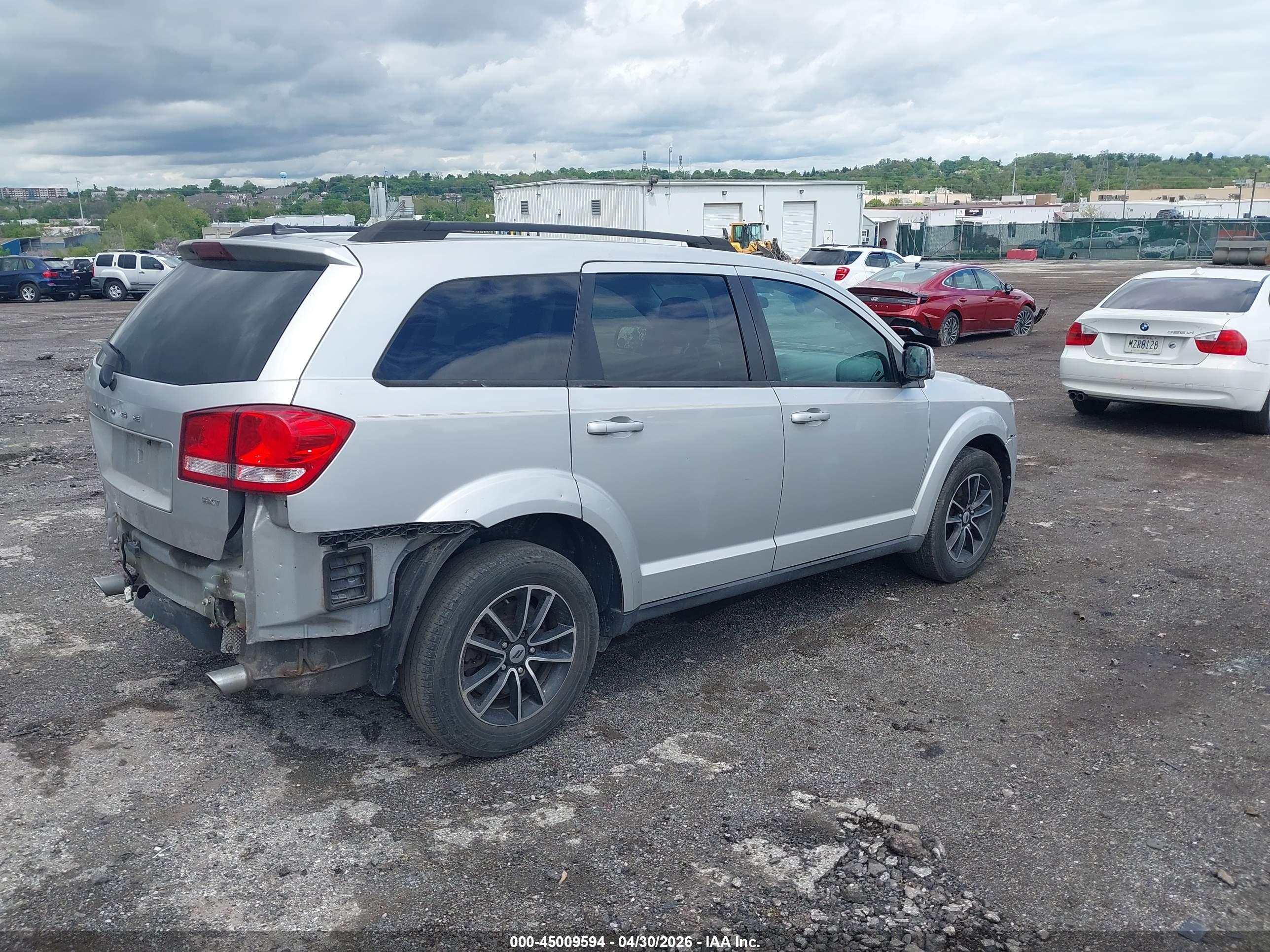 DODGE JOURNEY image 4