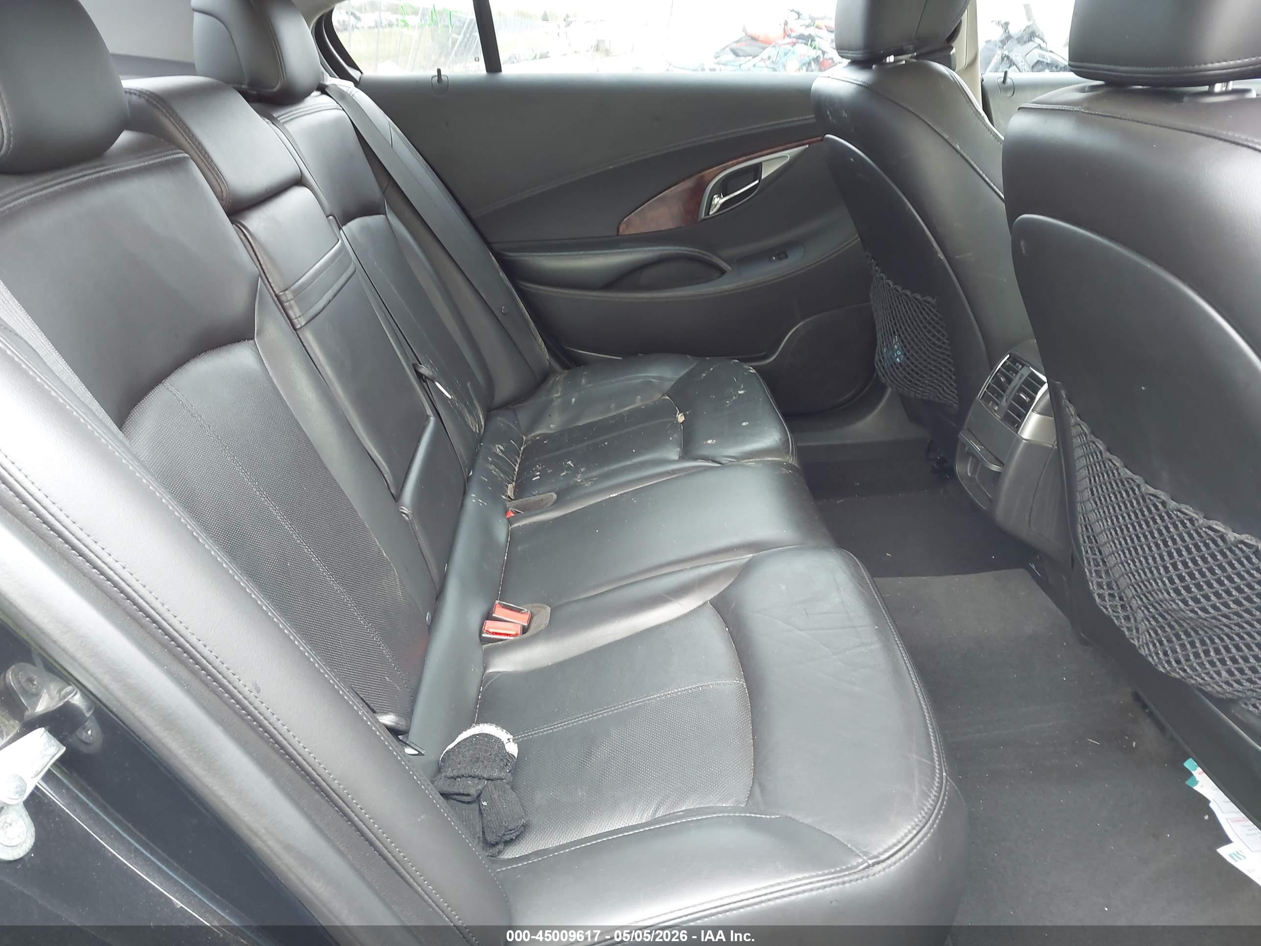 BUICK LACROSSE image 8