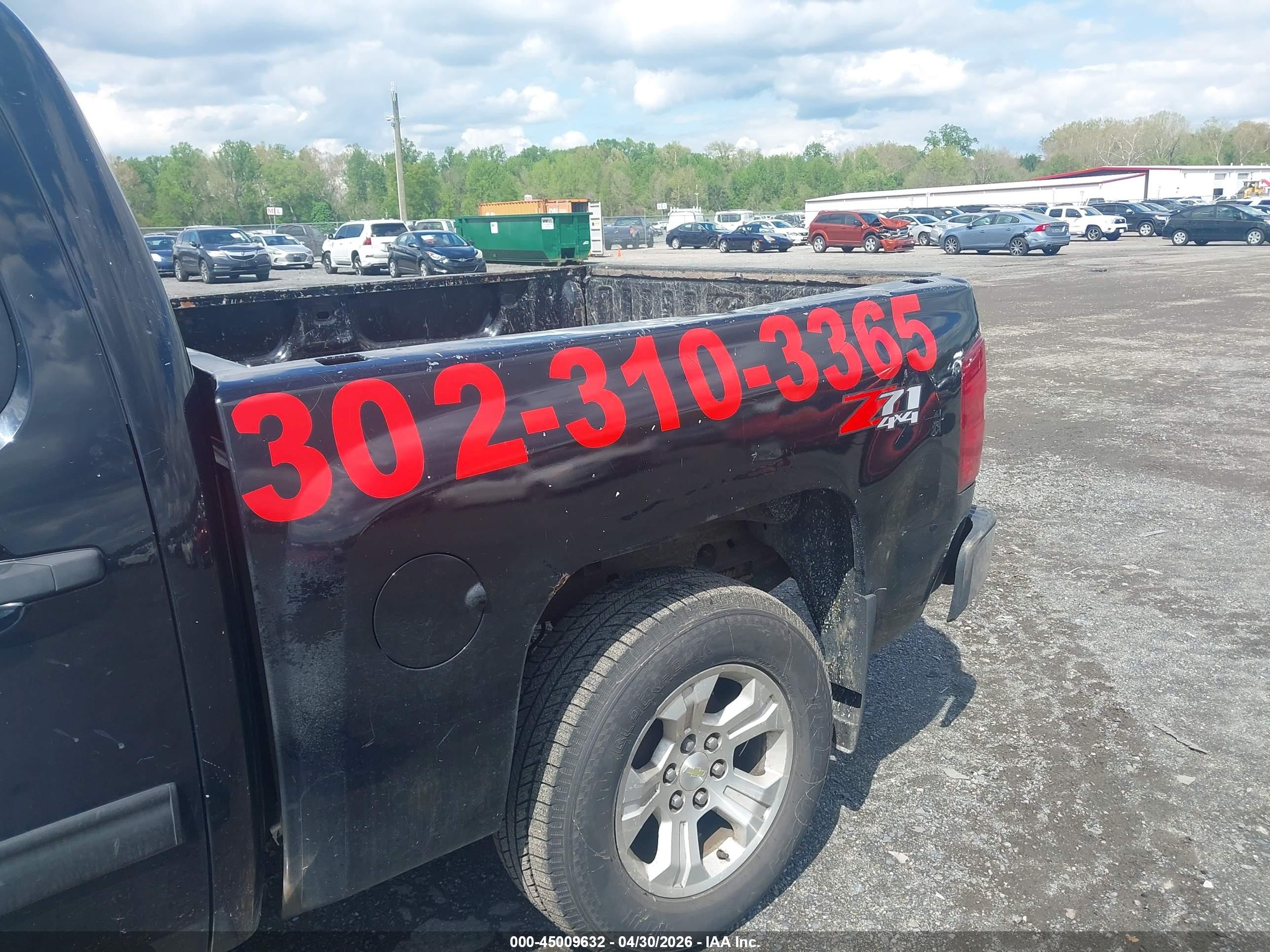 CHEVROLET SILVERADO image 6
