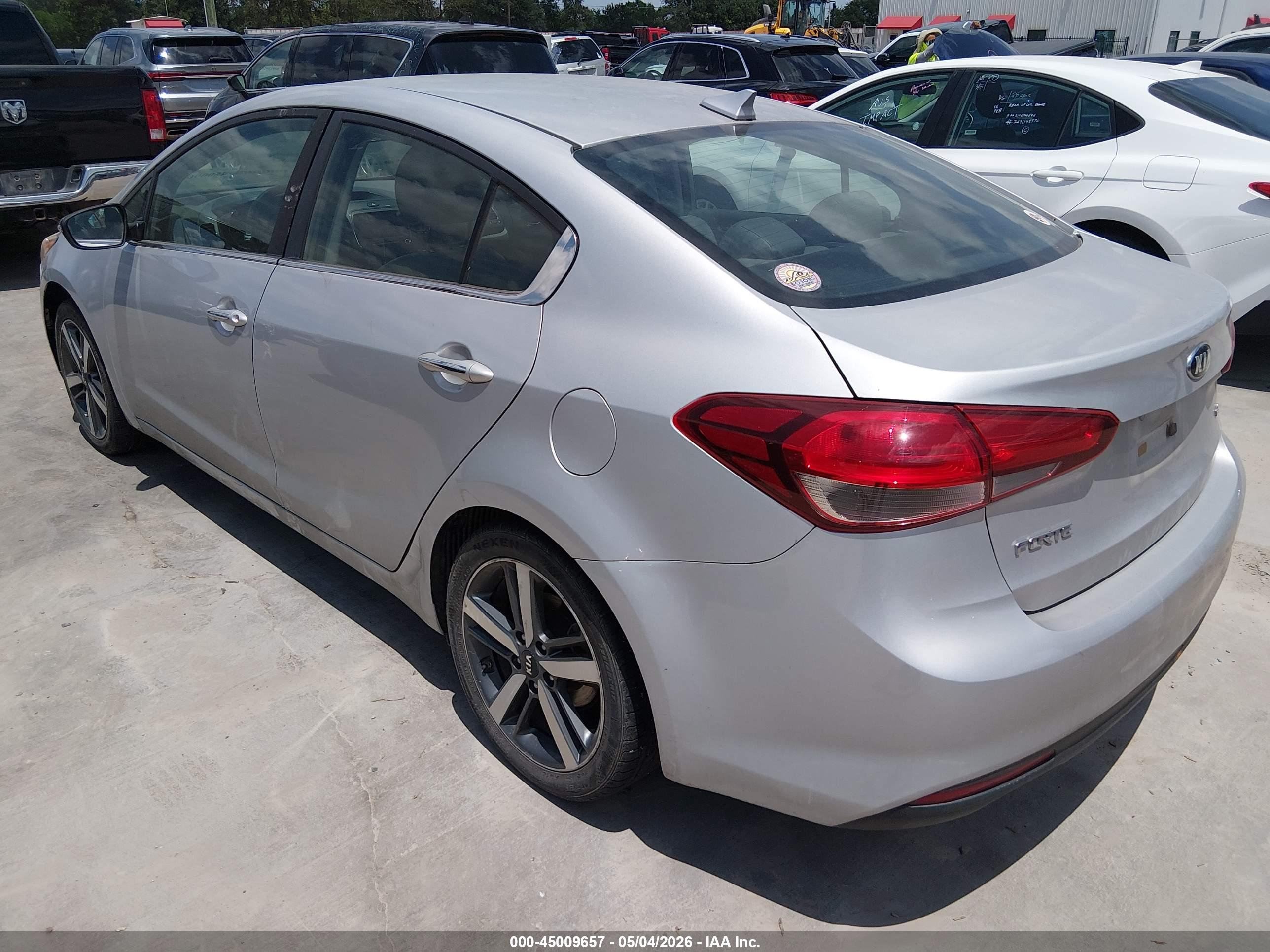 KIA FORTE image 3