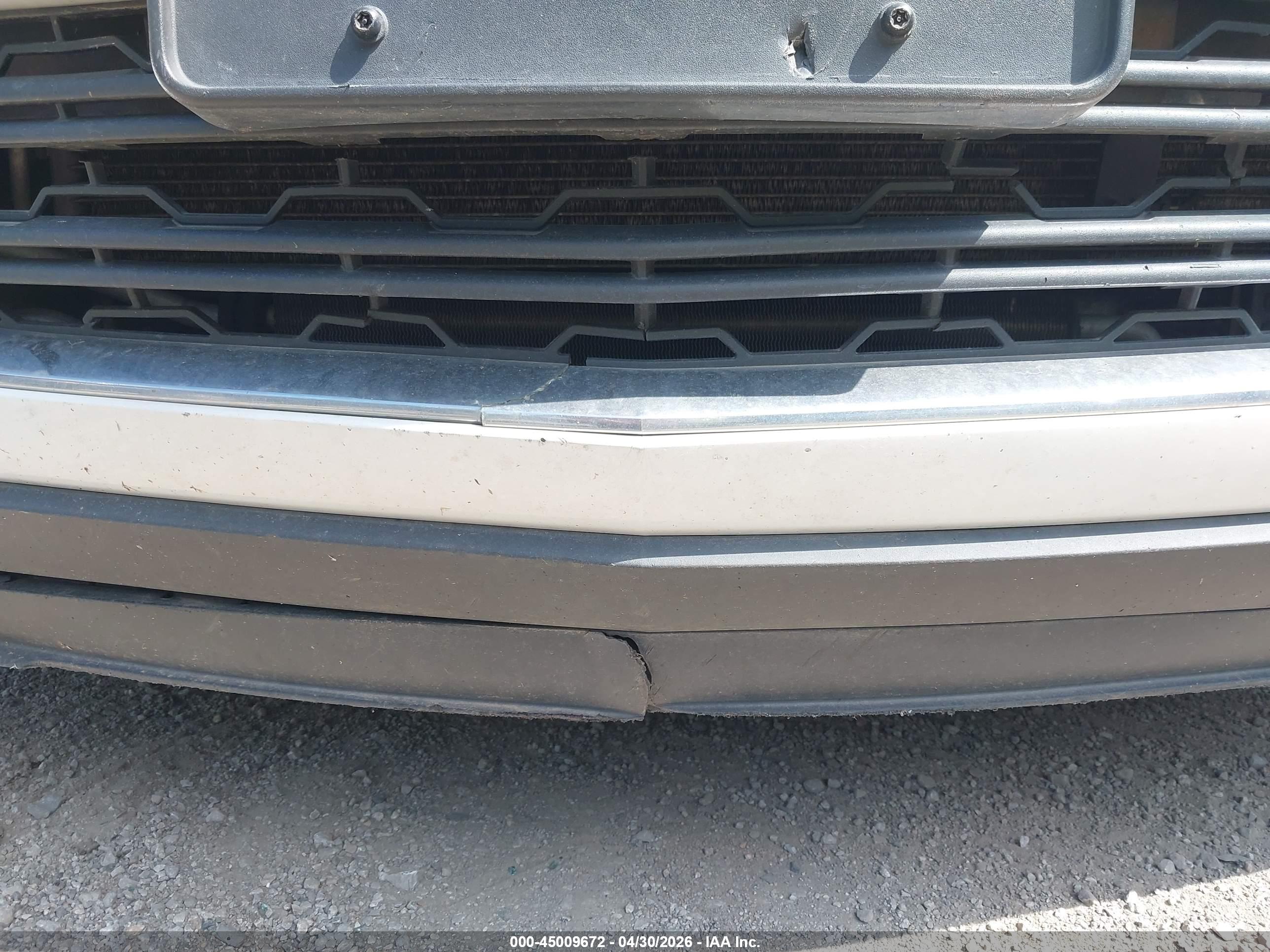 CHEVROLET TRAVERSE image 6