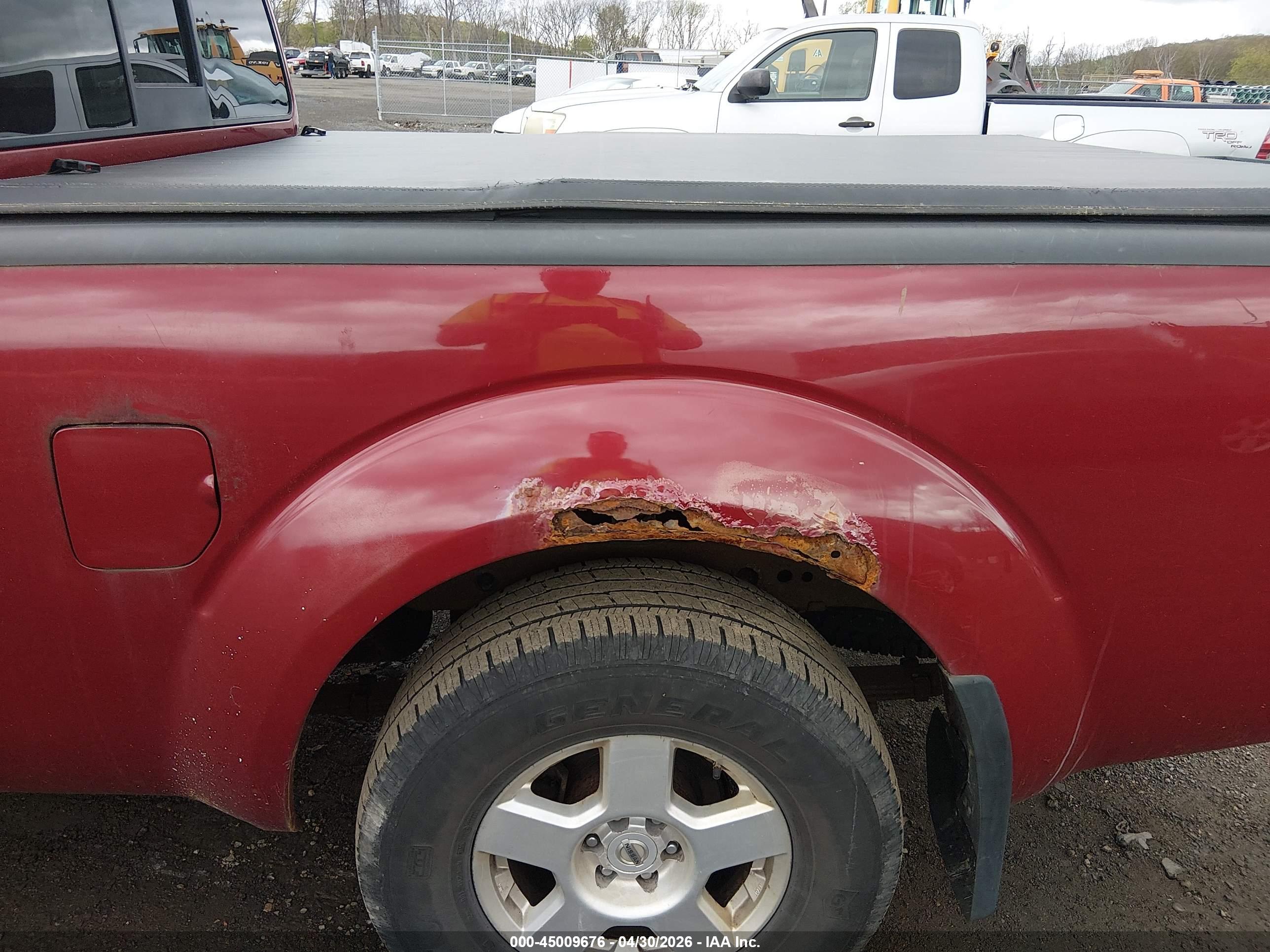 NISSAN FRONTIER image 6