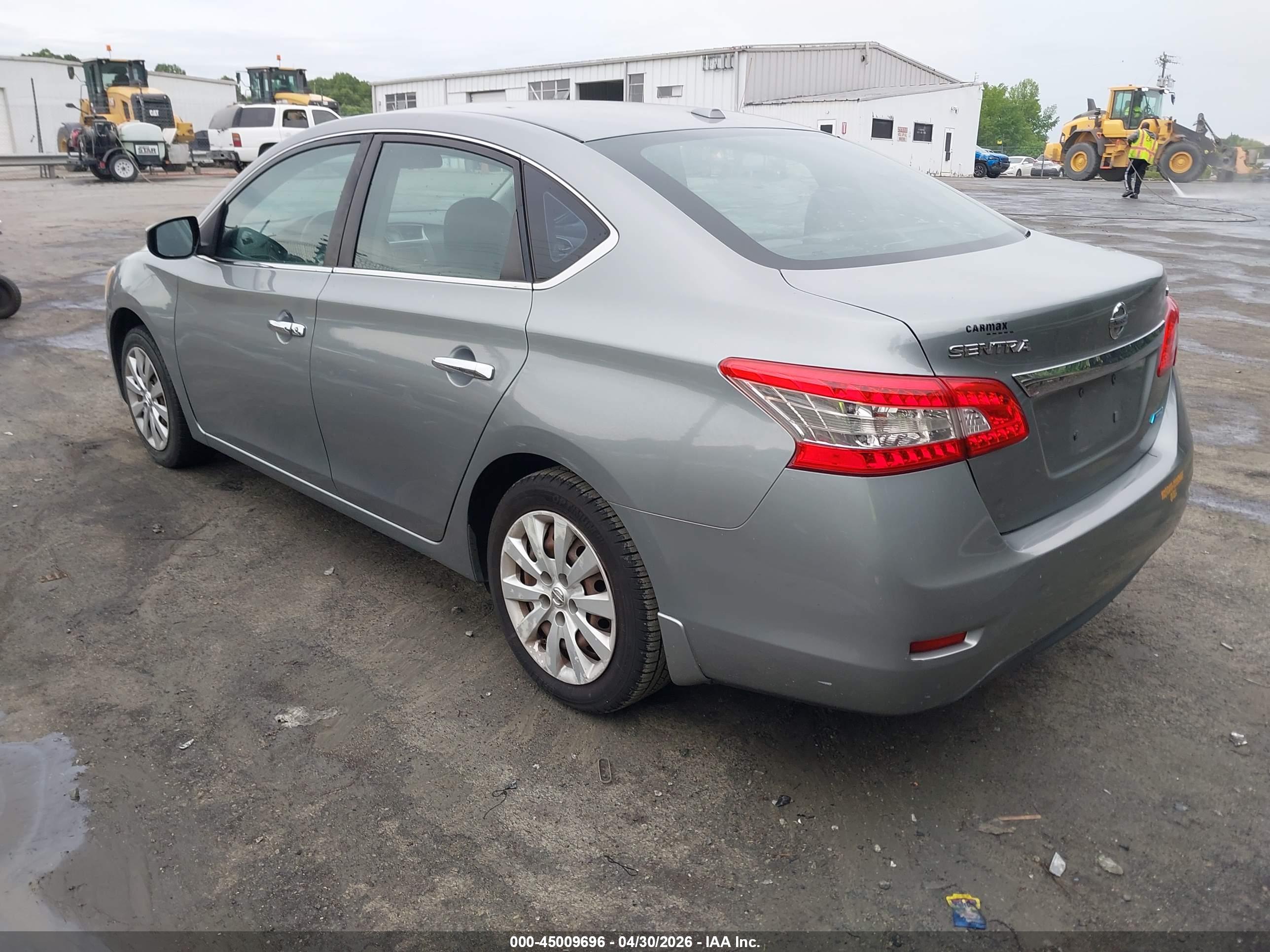 NISSAN SENTRA image 3