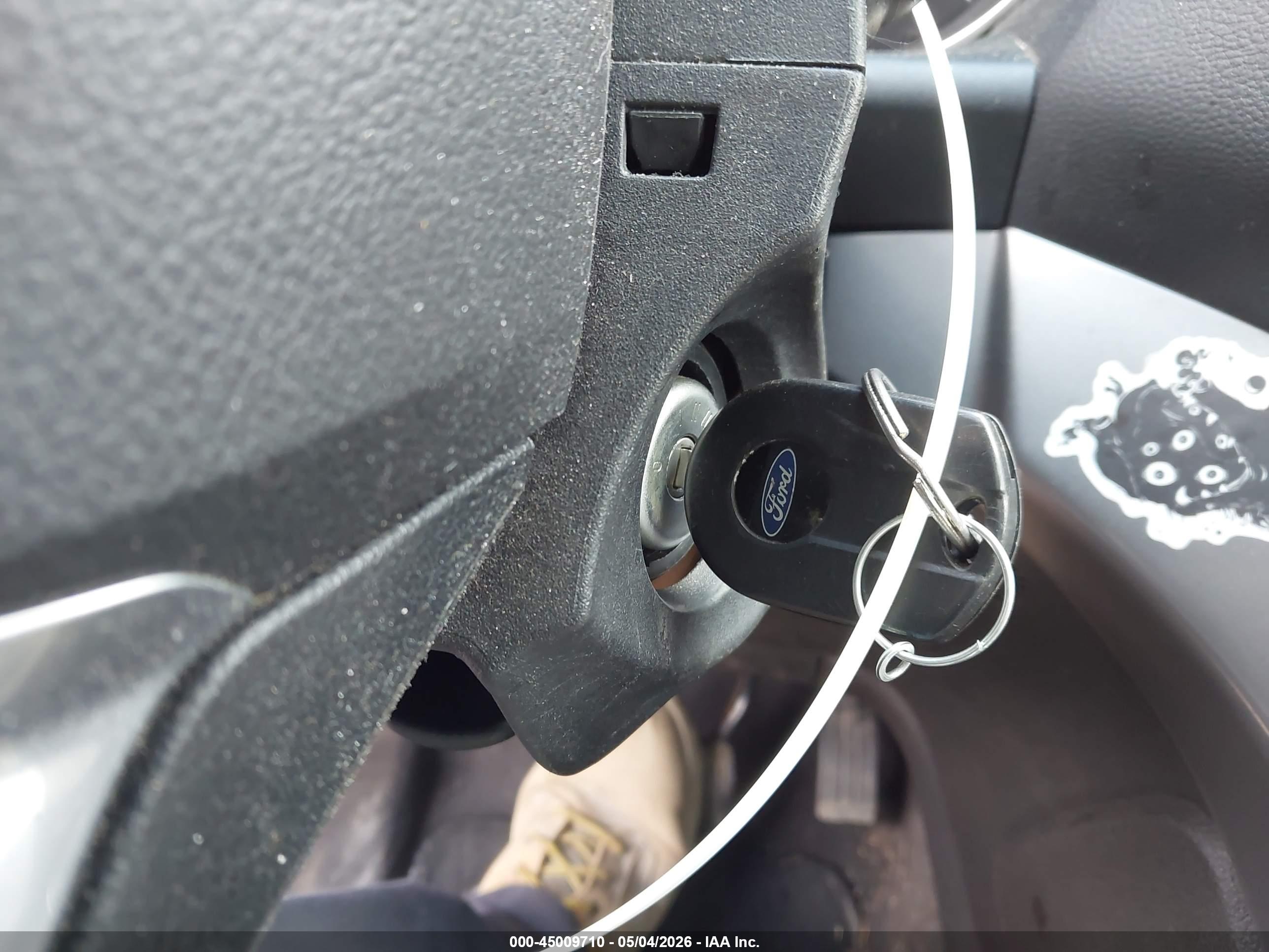 FORD ESCAPE image 11