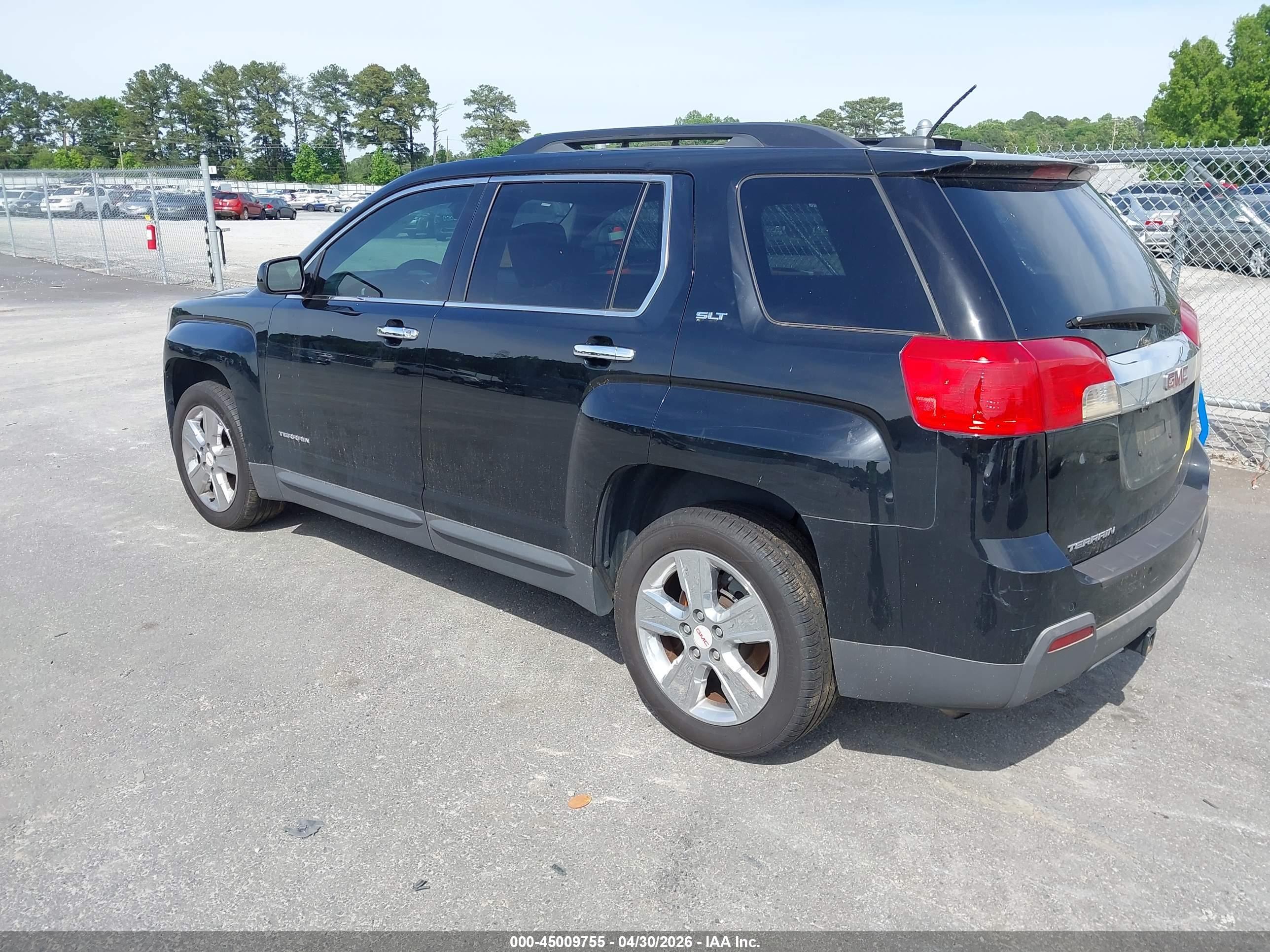 GMC TERRAIN image 3
