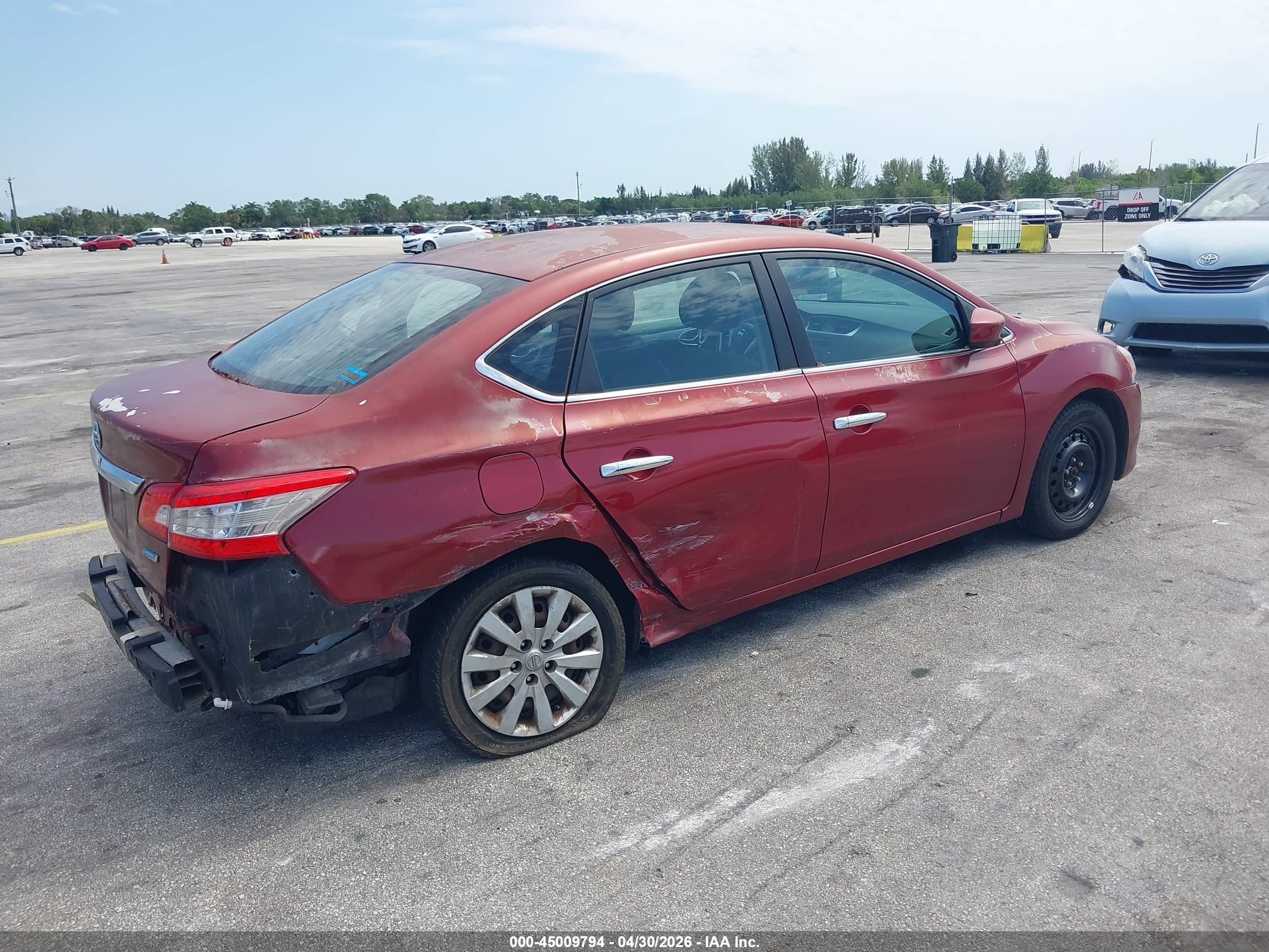 NISSAN SENTRA image 4
