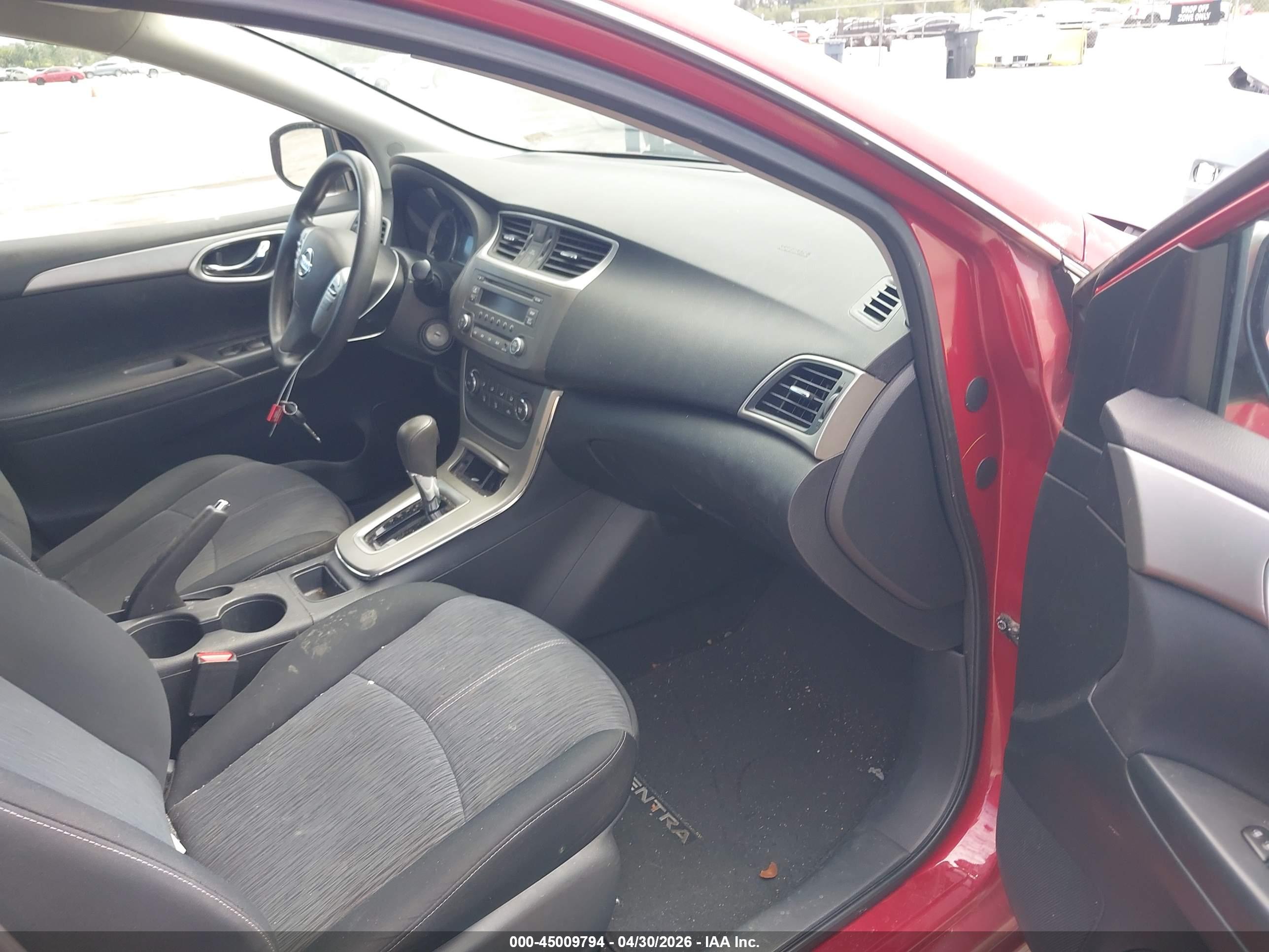 NISSAN SENTRA image 5