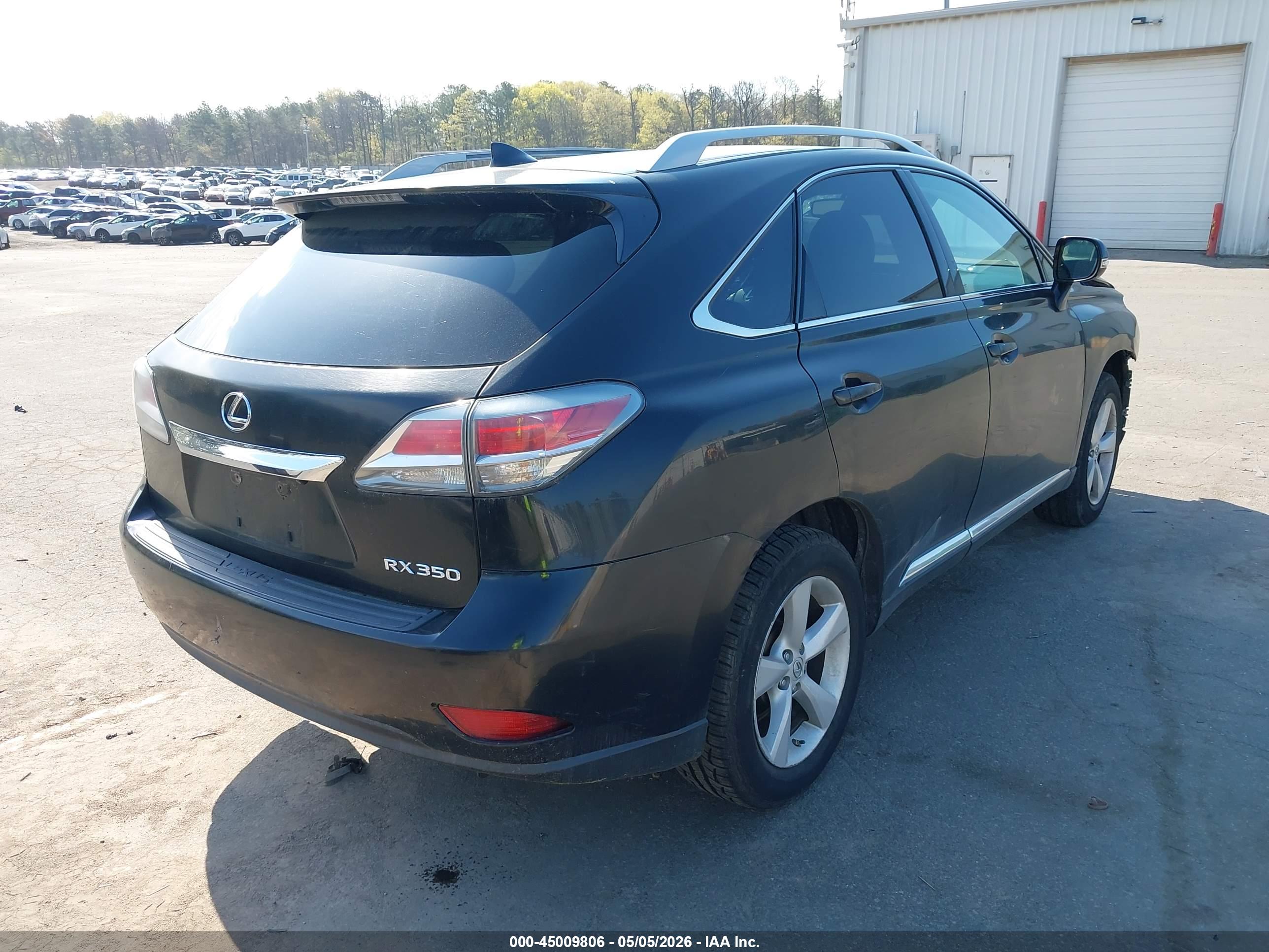 LEXUS RX image 4