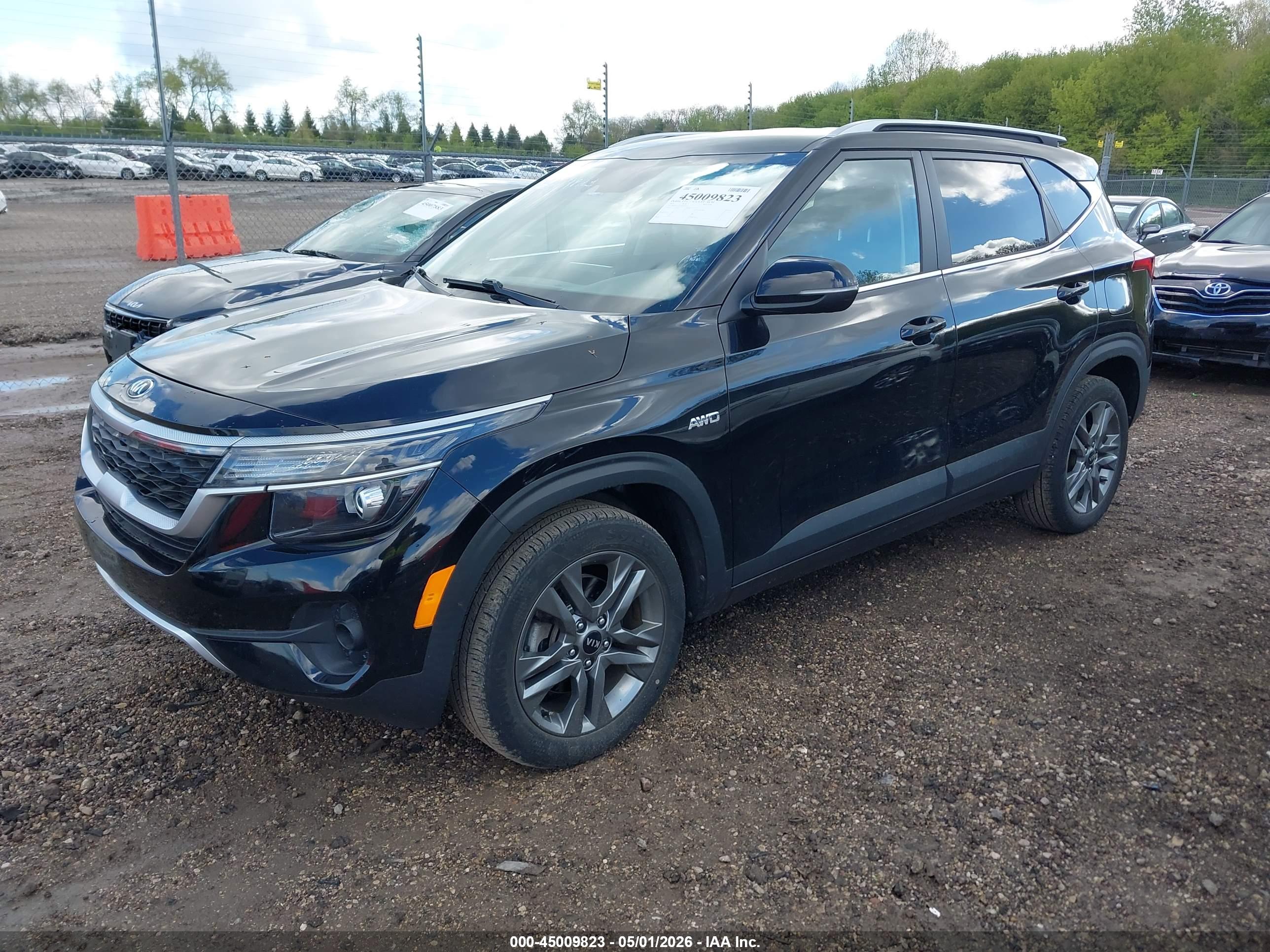 KIA SELTOS image 2