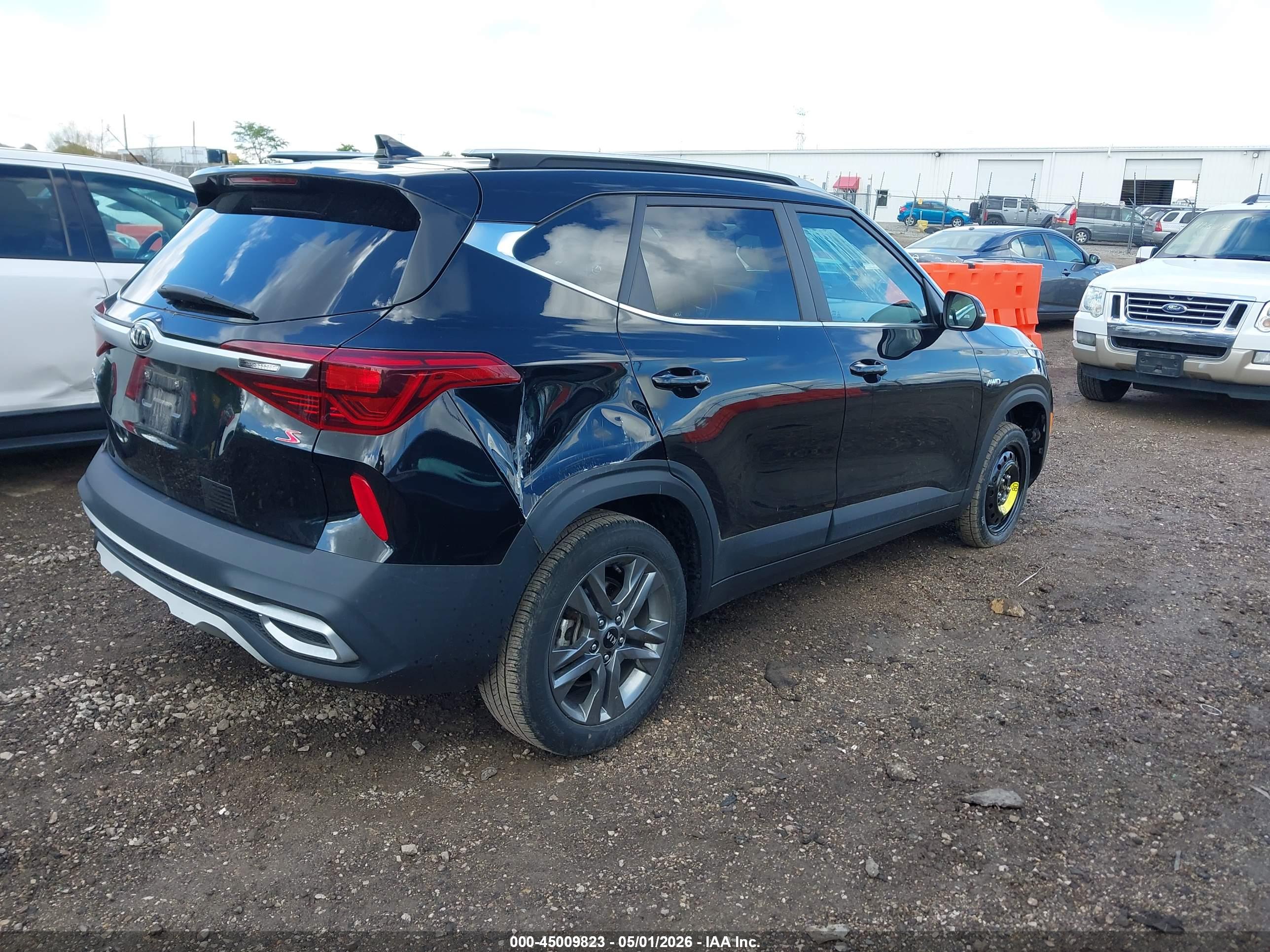 KIA SELTOS image 4