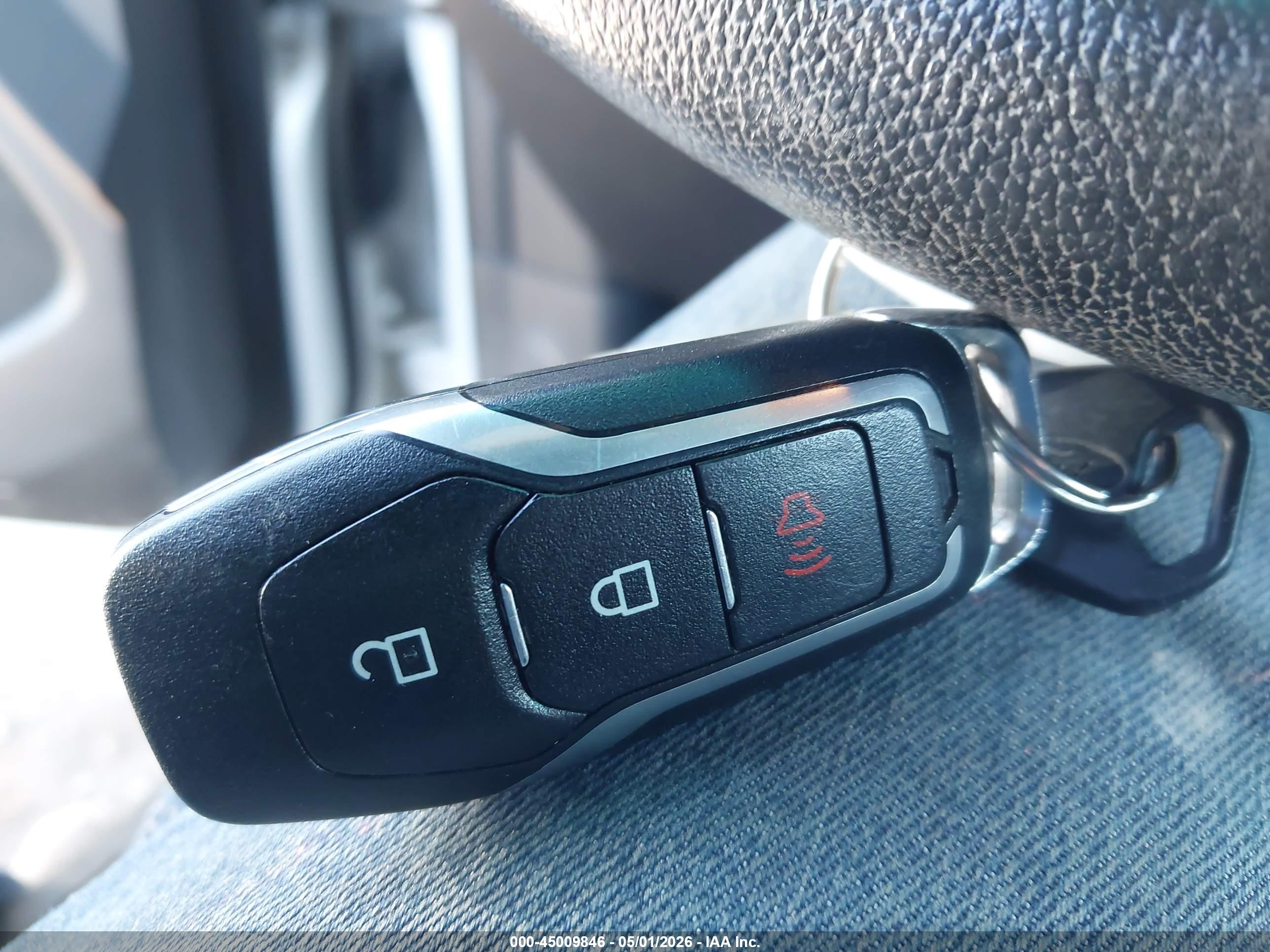 FORD EXPLORER image 11