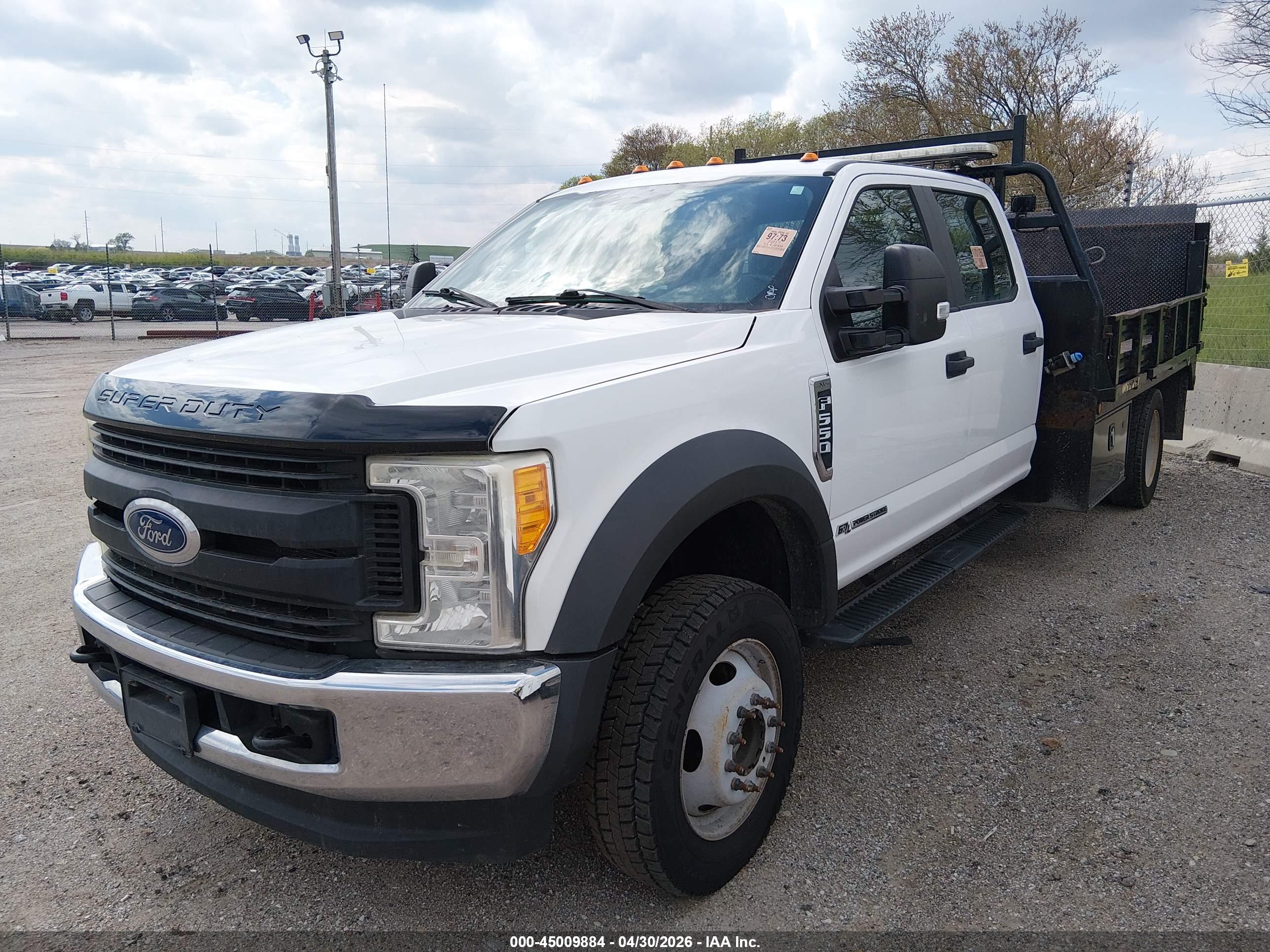 FORD F-550 image 2