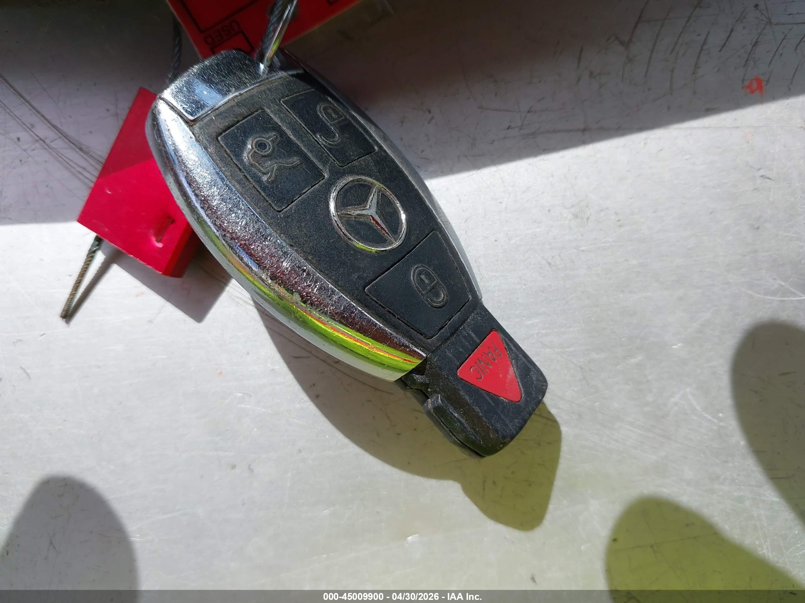 MERCEDES-BENZ E image 11