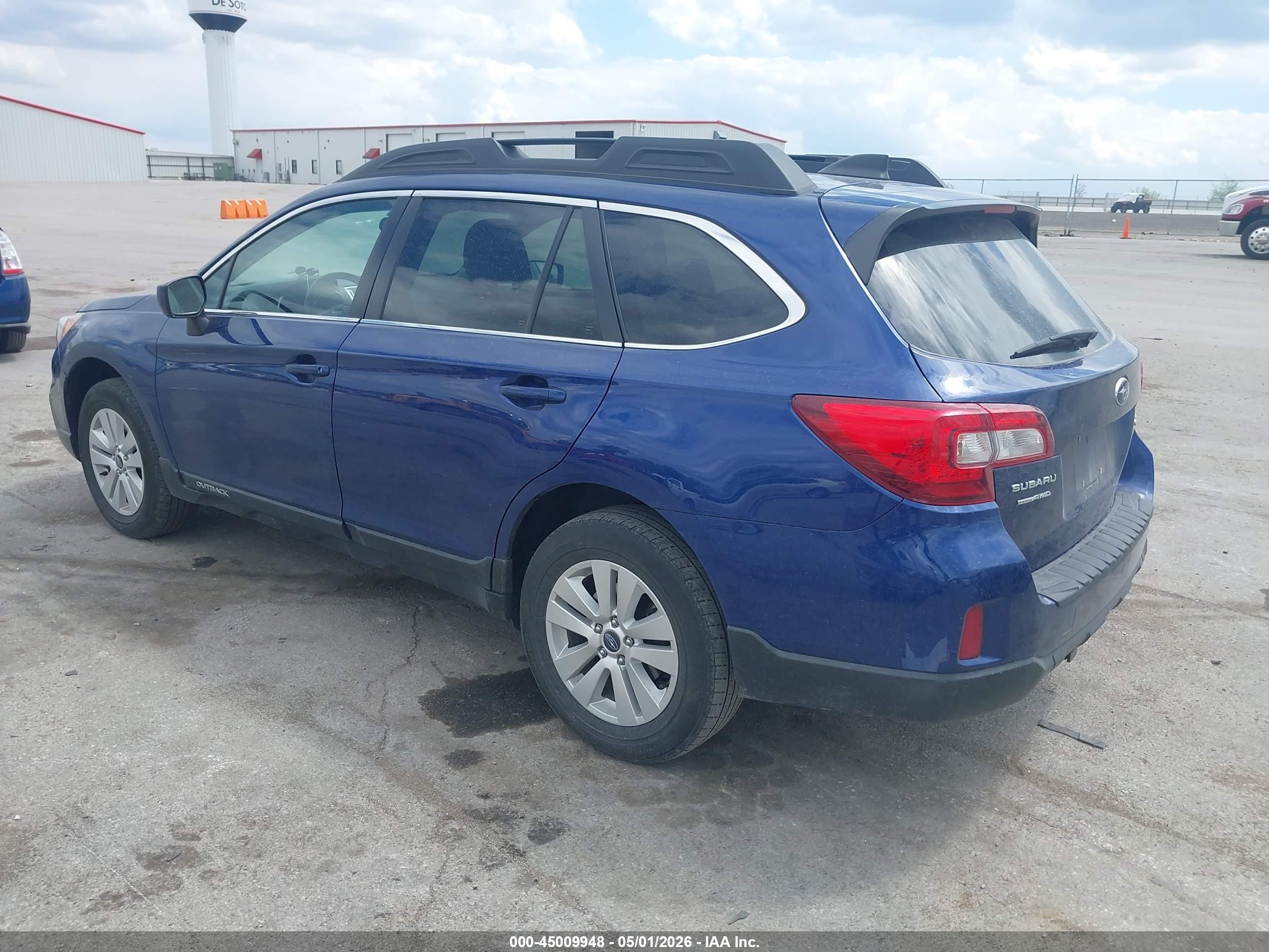 SUBARU OUTBACK image 3